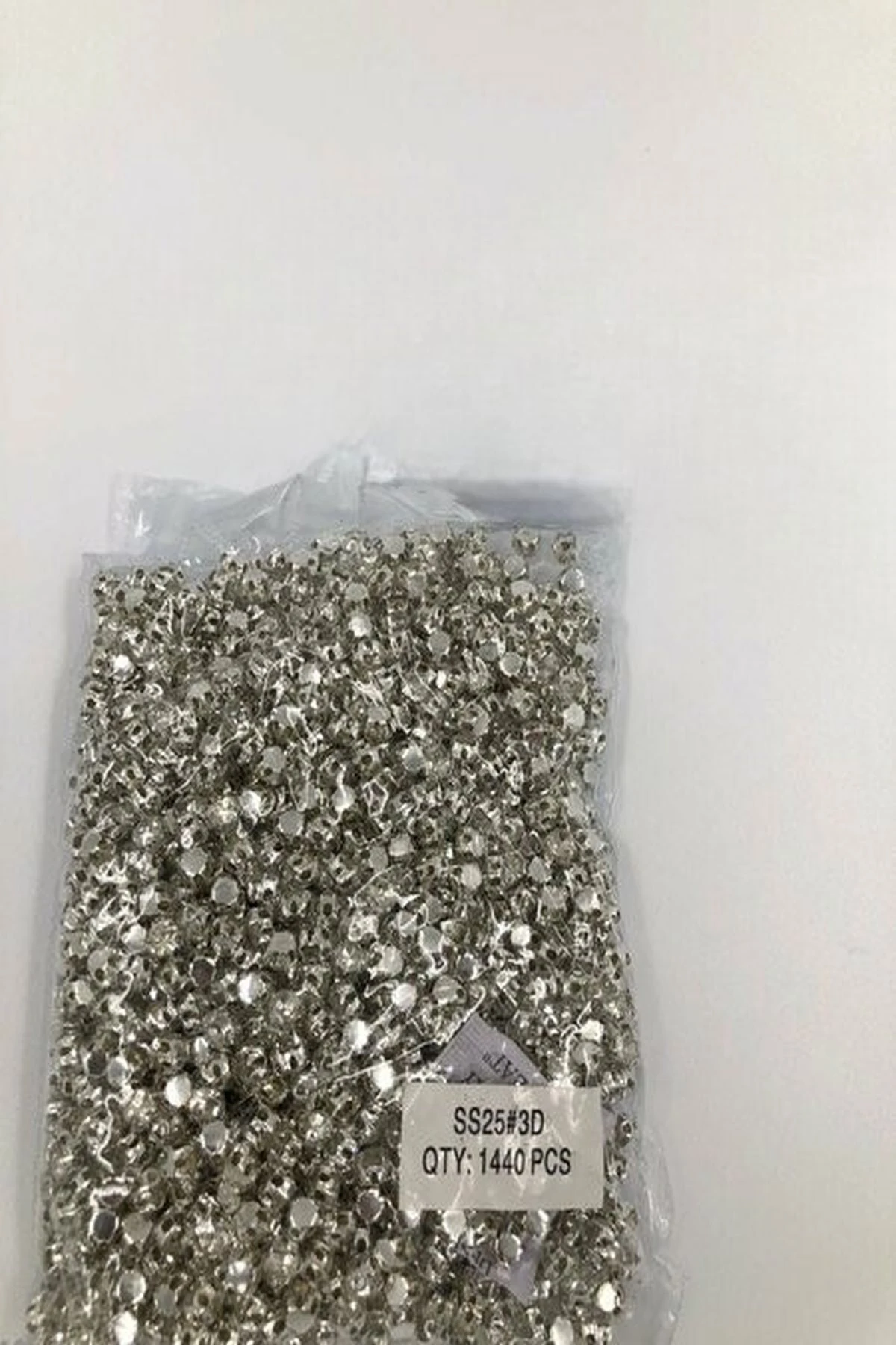 SS25 Gümüş Renk Beyoğlu Taş – 1440’lı Paket, Yüksek Parlaklıkta Dekoratif Taşlar