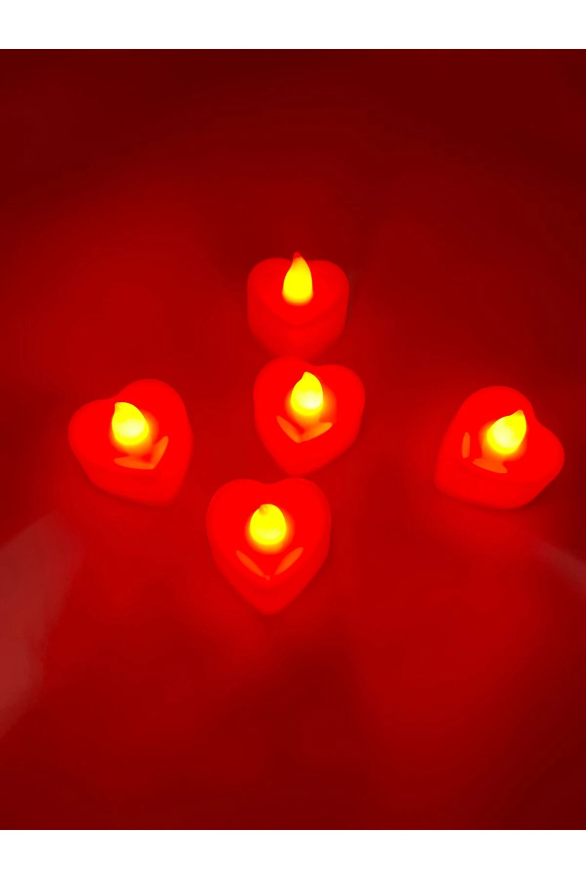 Kalp Şeklinde Pilli LED Mumlar (5’li) – Aşk Dolu Işıklar