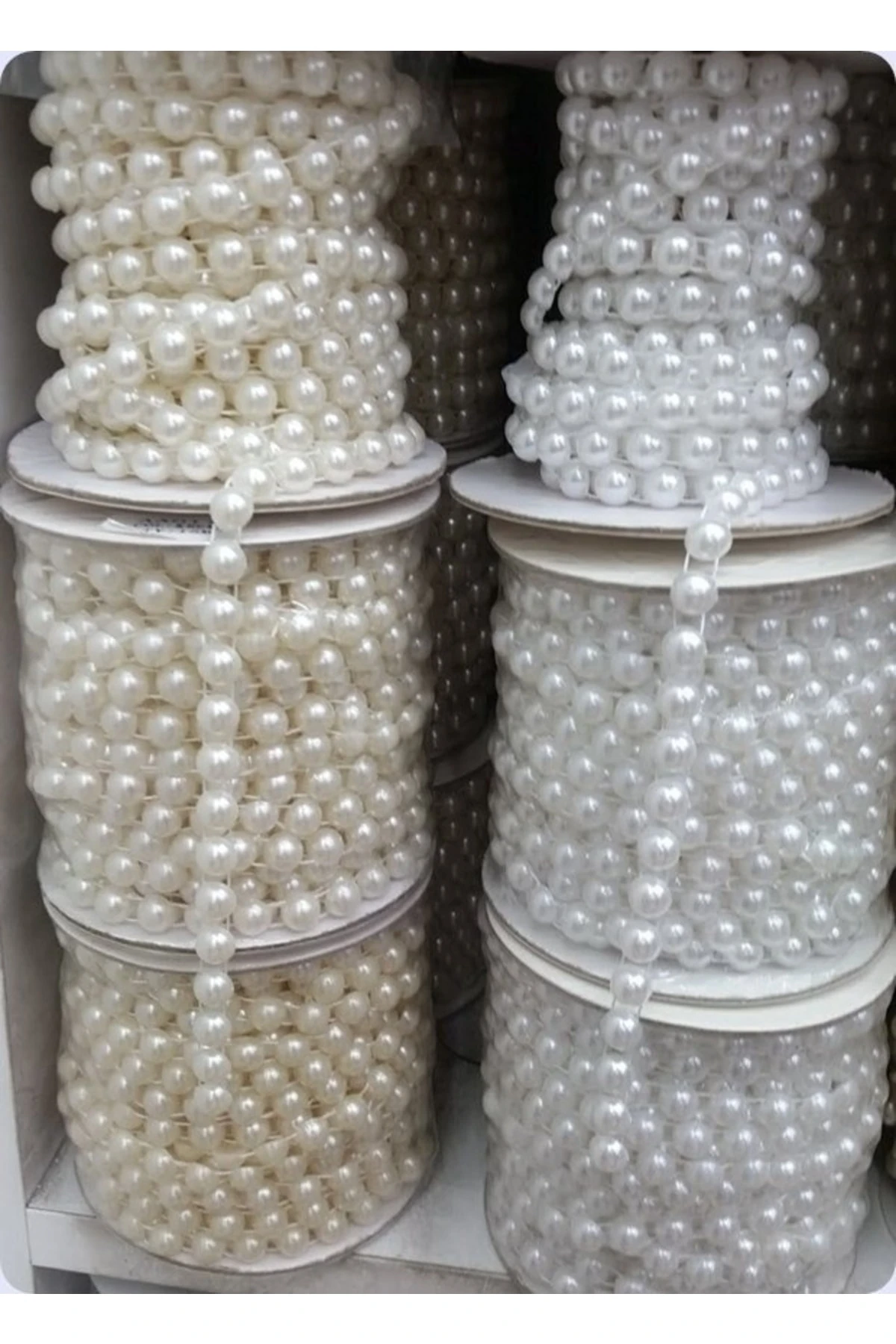 5 Metre 6 mm Sıralı Yarım İnci Şerit | Krem Rengi – El İşi ve Dekoratif Süsleme