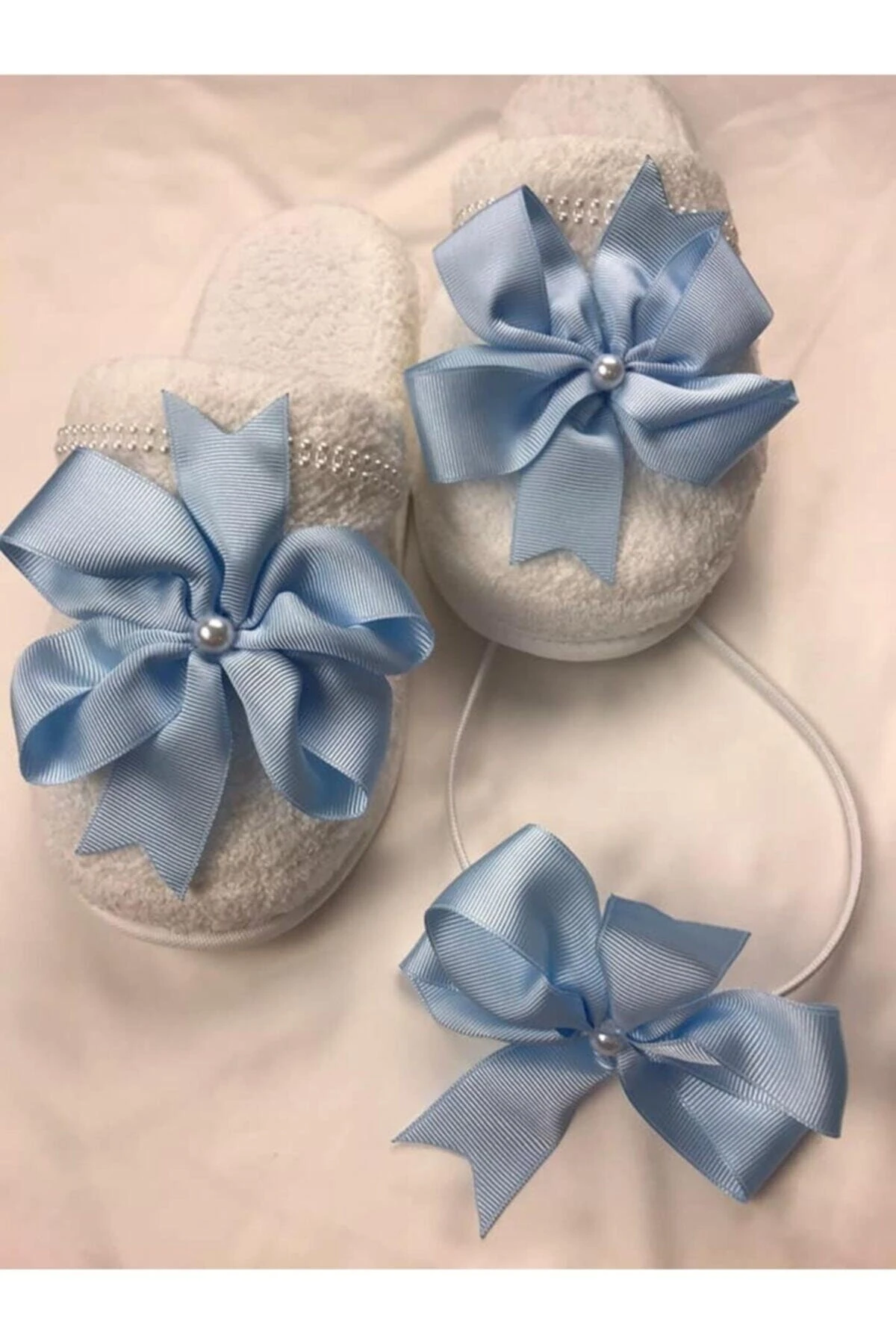 Mavi Fiyonklu Lohusa Terlik ve Taç Seti – Lohusa Seti | Doğum ve Bebek Hediyesi