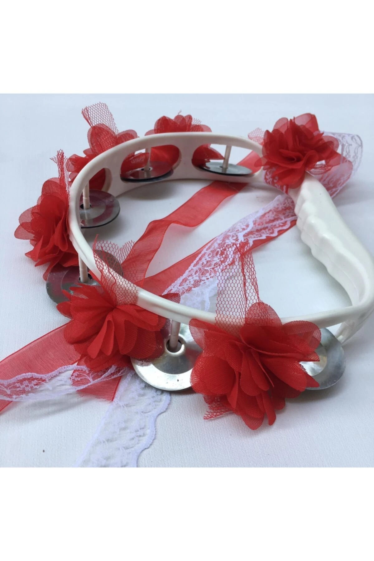 Kırmızı Çiçeklerle Süslenmiş Nedime Tefi Düğün Ve Kına Için Plastik Tef 10 Adet – Kına Eğlence Akse