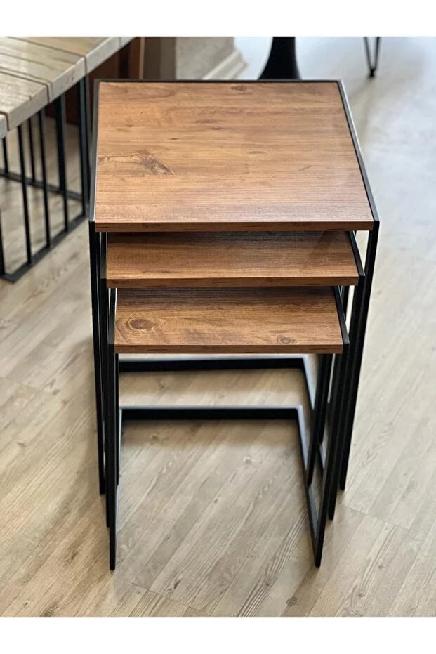 Nordica Ahşap Metal 3’lü Zigon Sehpa – İskandinav Zarafeti ve Modern Fonksiyonellik