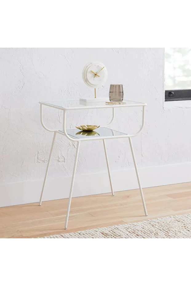 Elora Beyaz Geyik Yan Sehpa – Modern, Zarif ve Dekoratif Tasarım