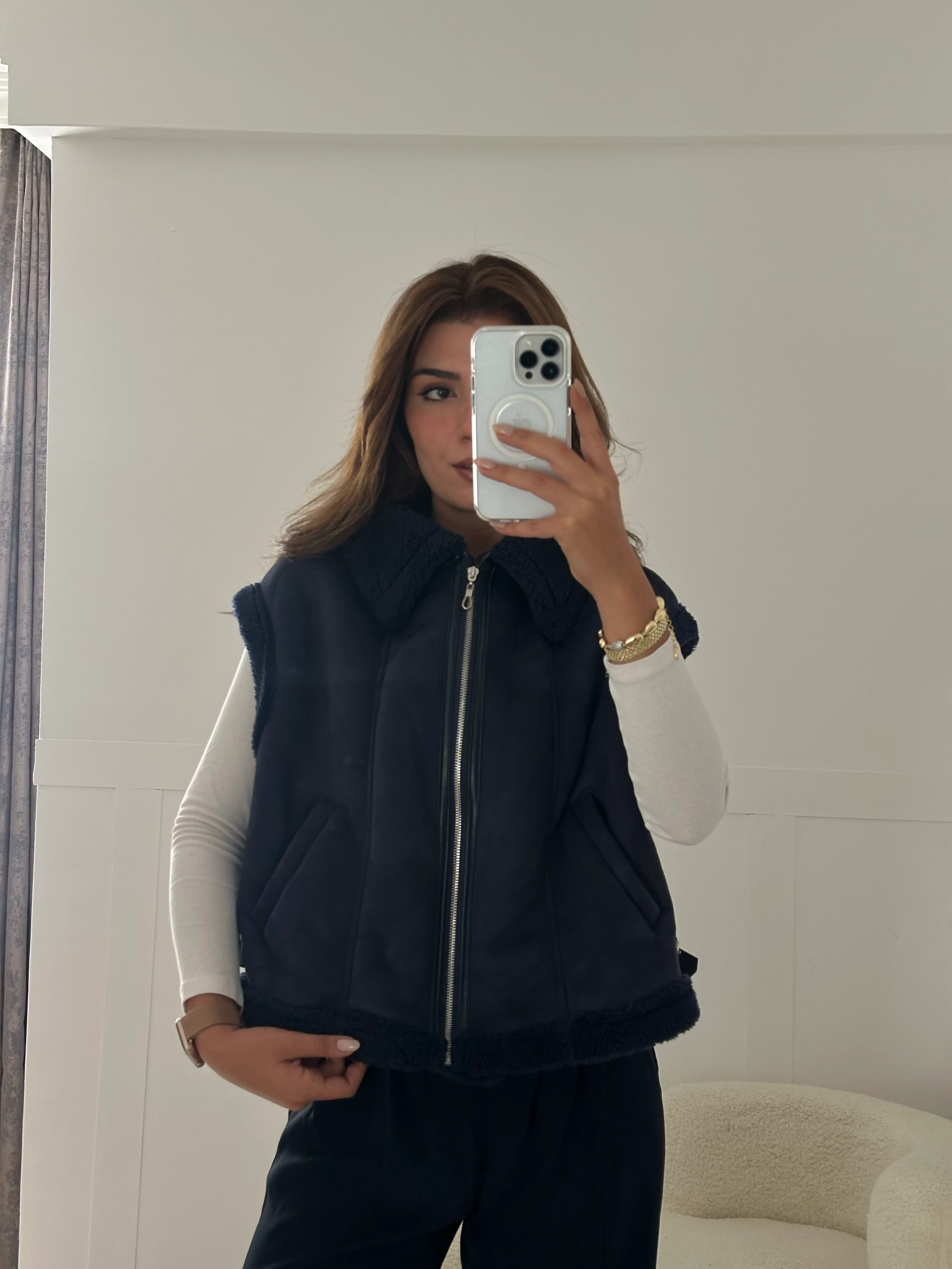 Lacivert kürklü yelek