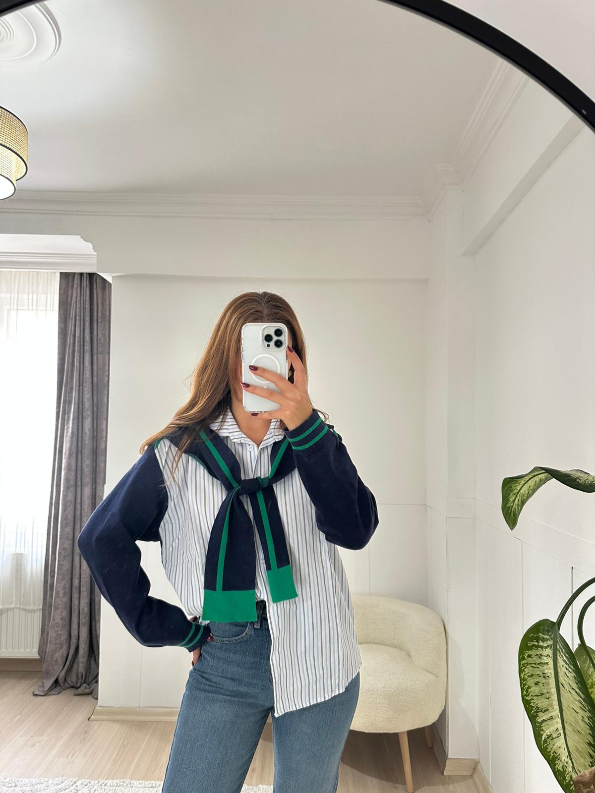 Triko detaylı gömlek