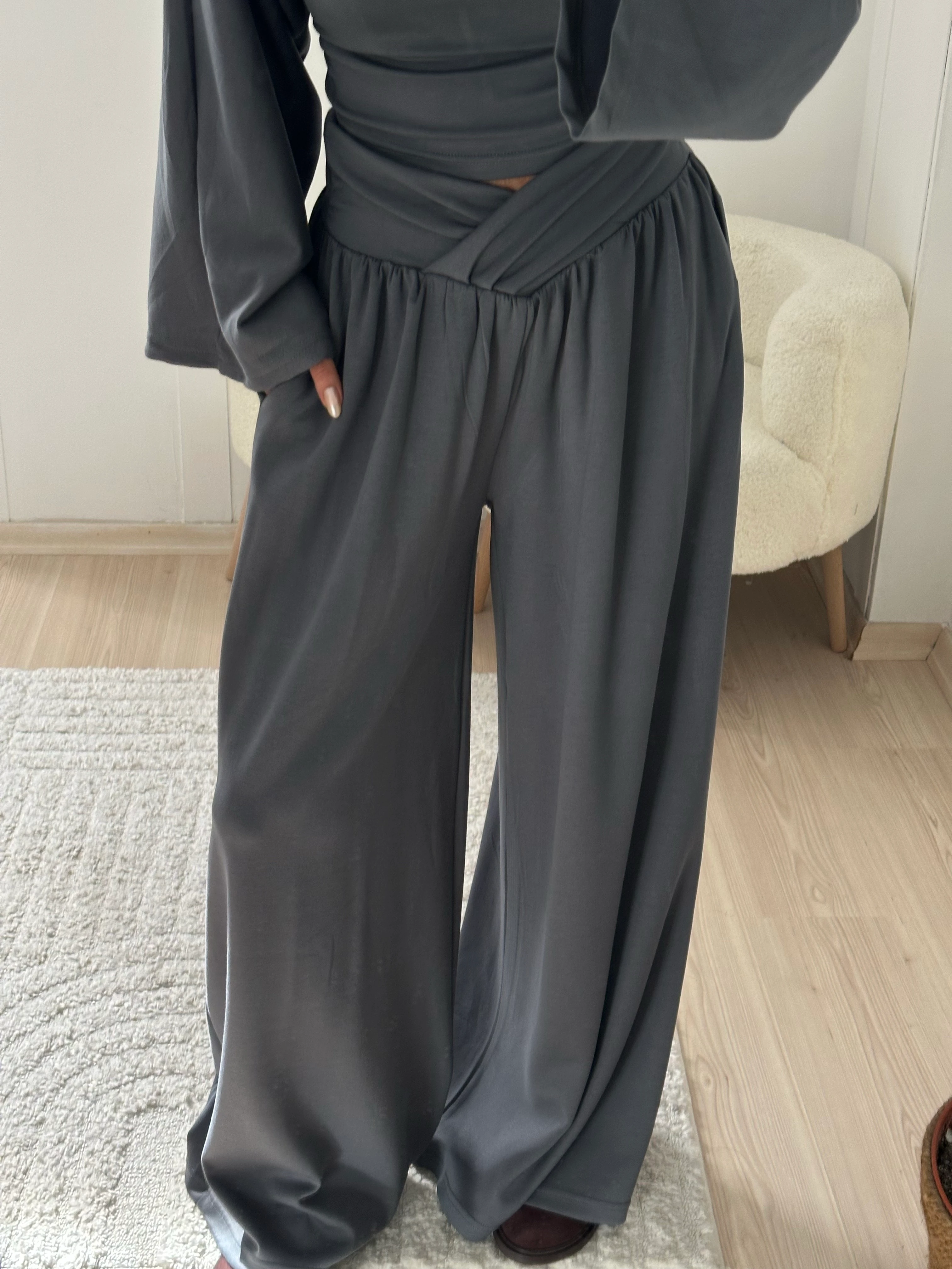 Antrasit gri tasarım ikili takım