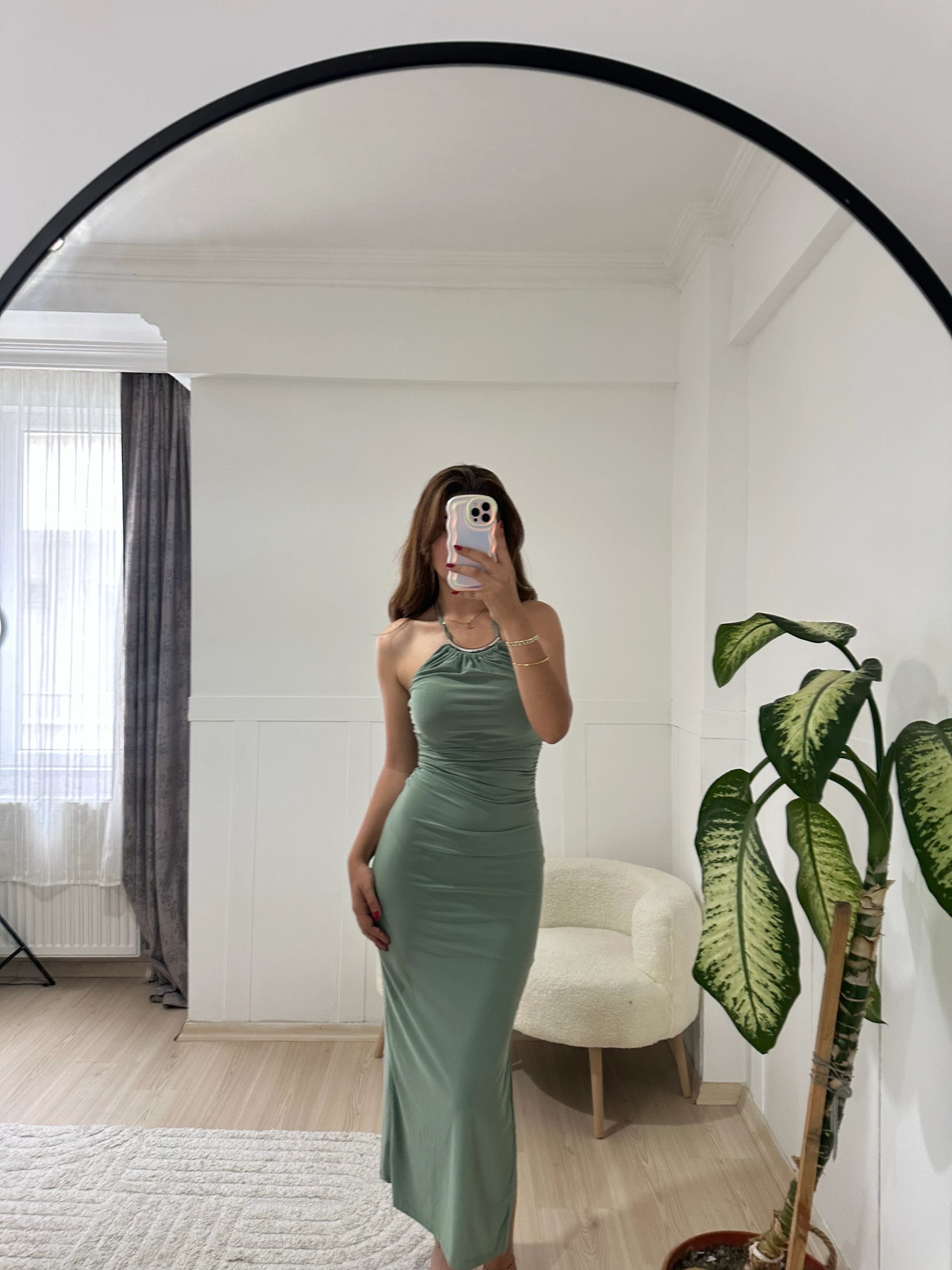 Gold yaka detaylı kalem elbise 