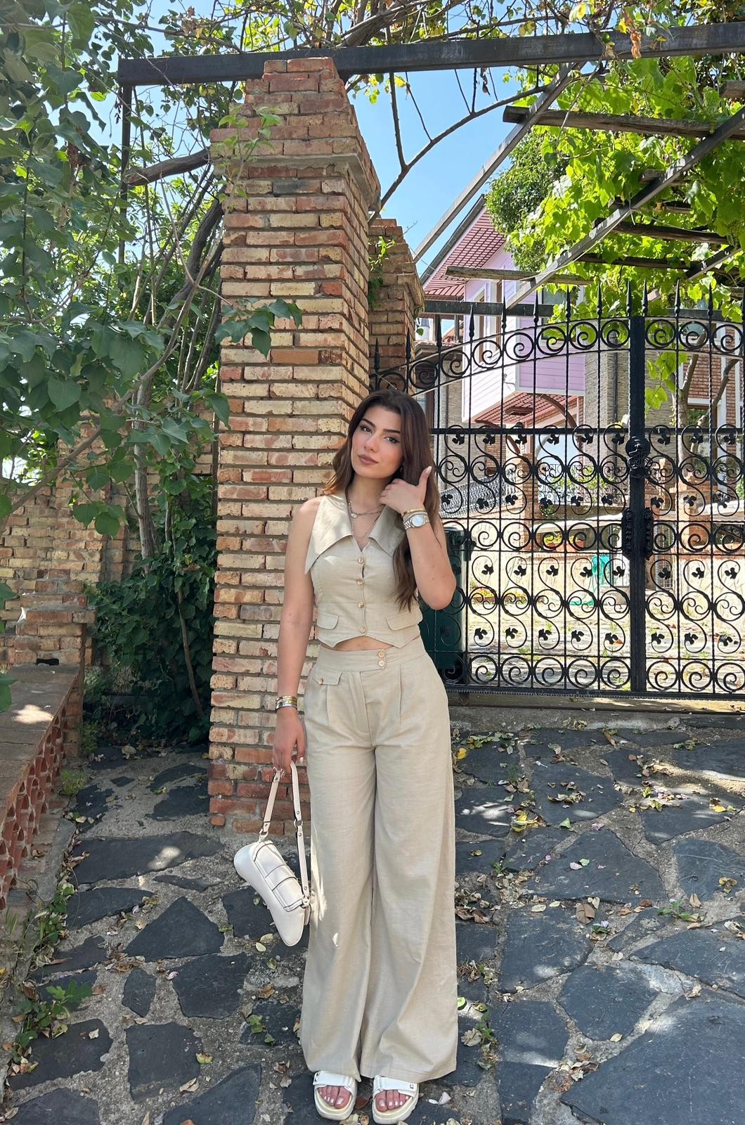 Yaka detaylı keten takım