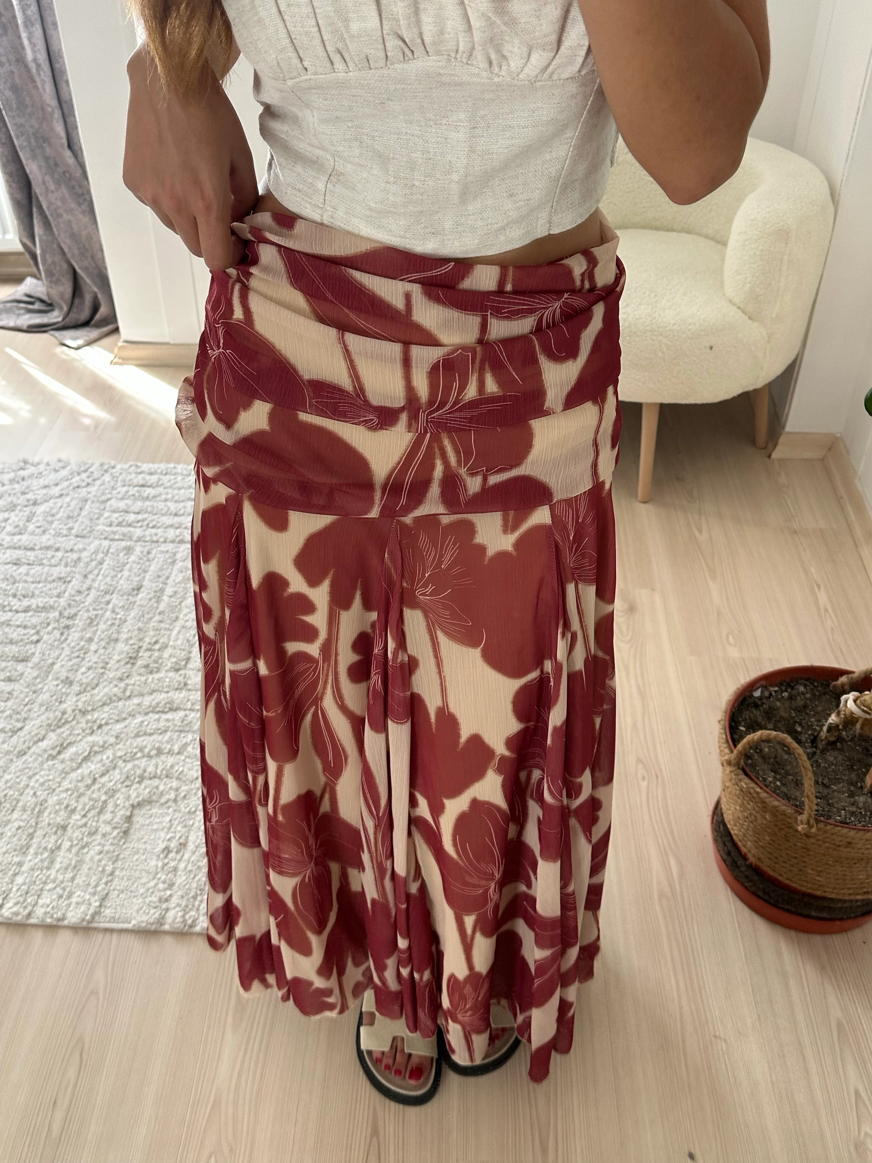 Desenli bel büzgü detaylı şifon etek 