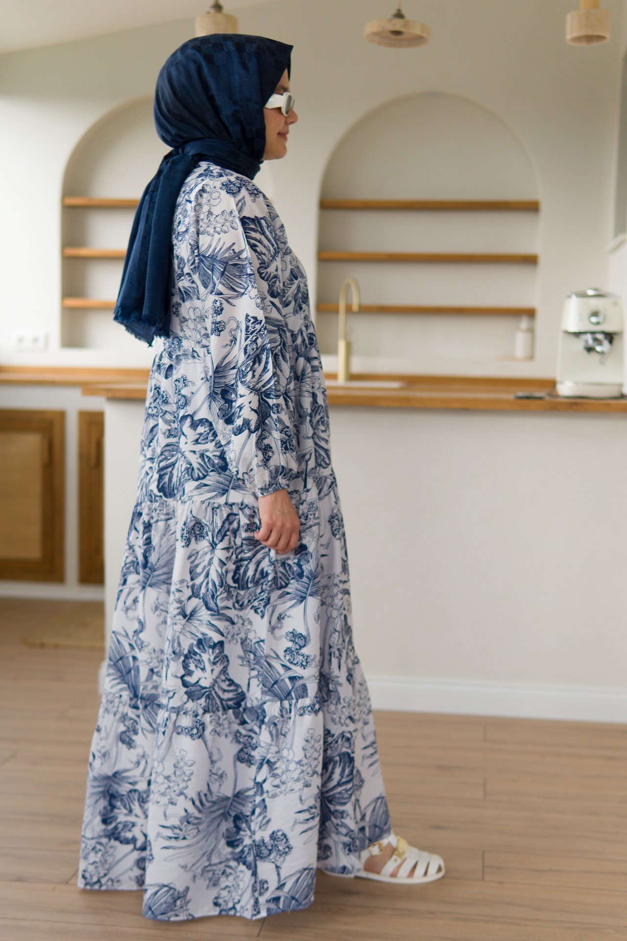  Nergis Elbise