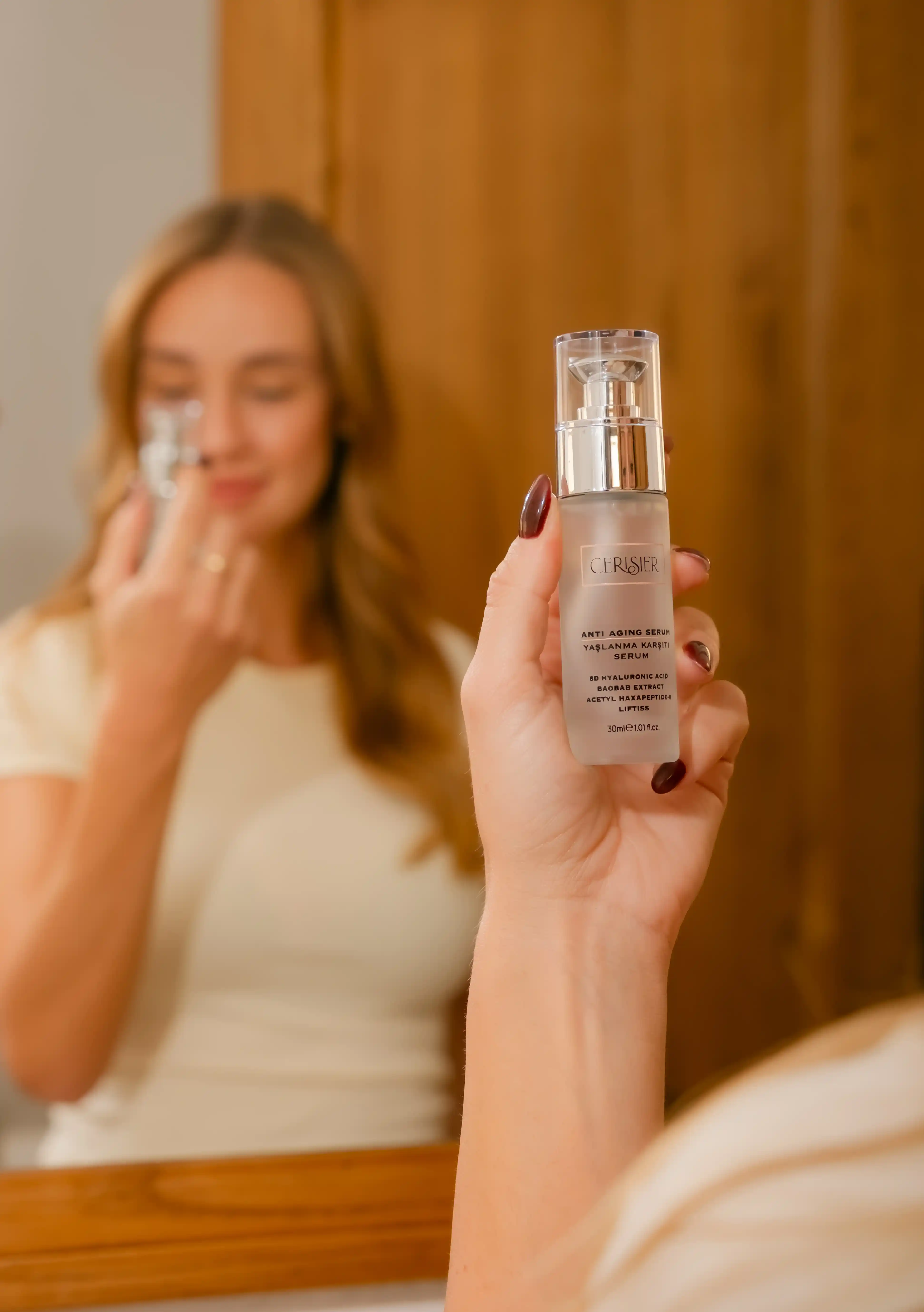 Yaşlanma Karşıtı Serum