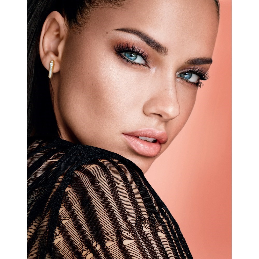 Maybelline New York Yoğun Hacim Veren Siyah Maskara Total Temptation Mascara