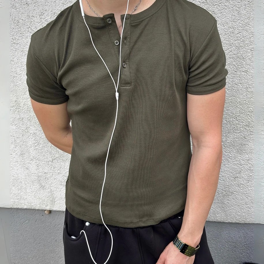 LOCKHIGH SLIM-FIT HENLEY TEE - KHAKI