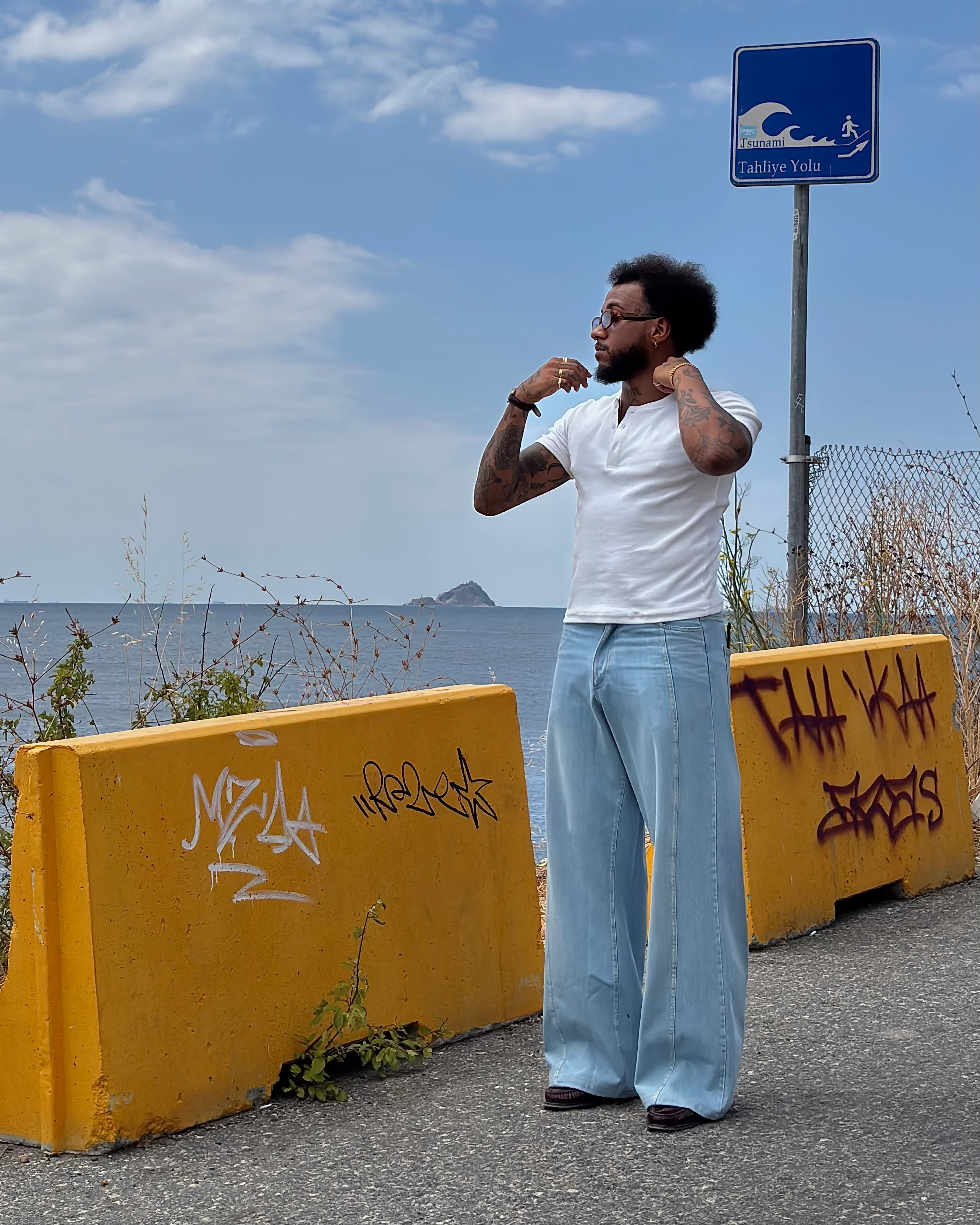 LOCKHIGH DETAILED LIGHT BLUE PANTS