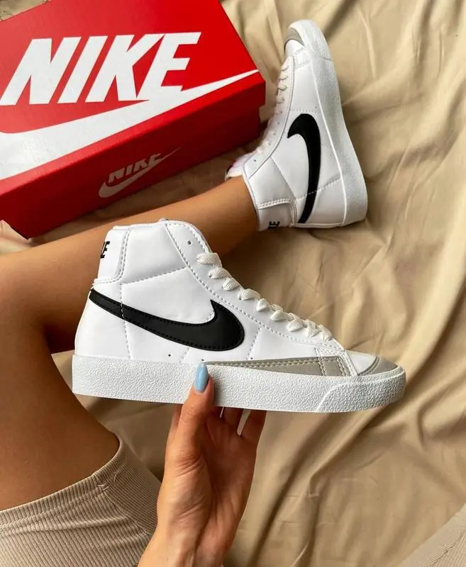 Nike Blazer Mid'77