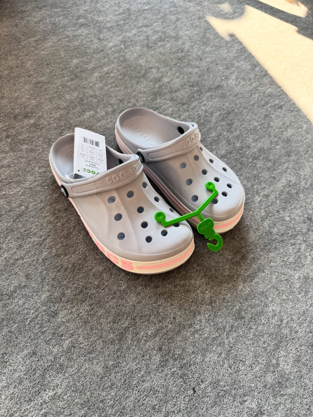 Crocs Gri-Pembe