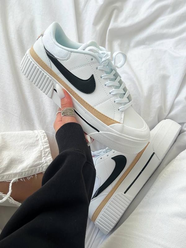 Nike Court Legacy Lift 