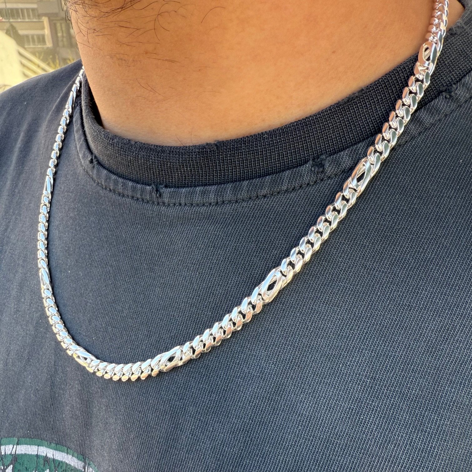 925 Silver 7mm Figaro v2 Chain