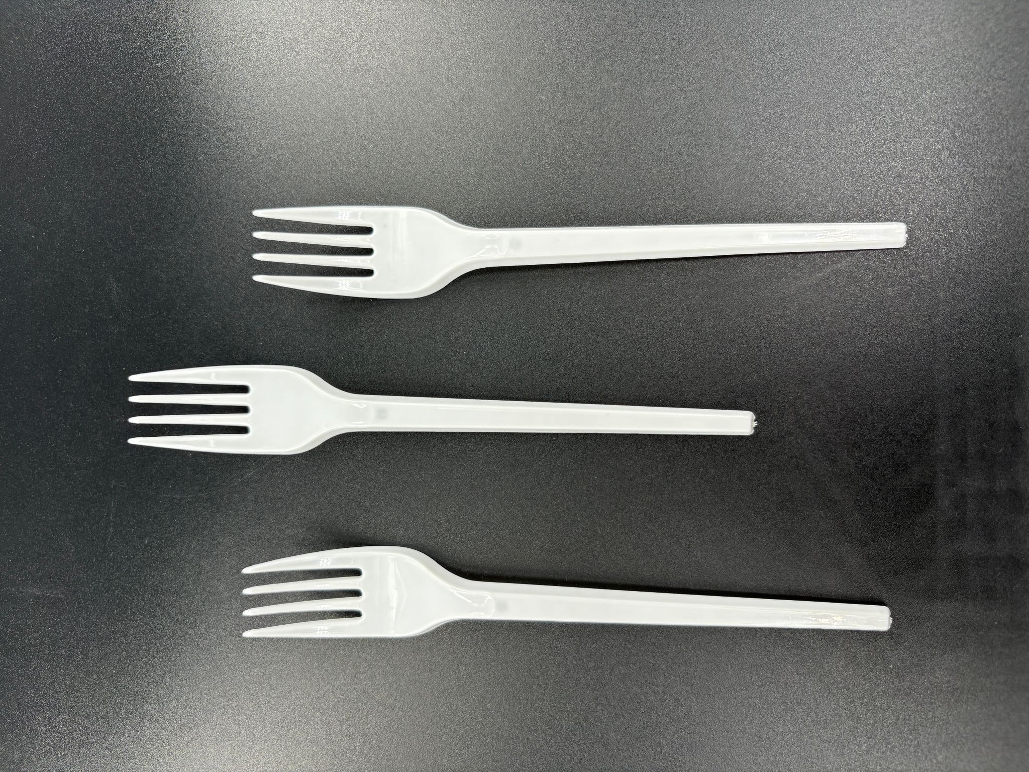  Yıkanabilir Standart Plastik Çatal Beyaz 100'lü Paket