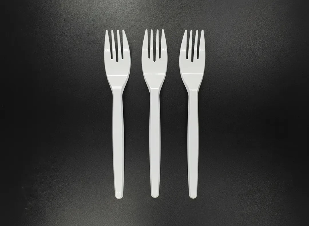 Medium Eko Çatal Beyaz 100'lü Paket