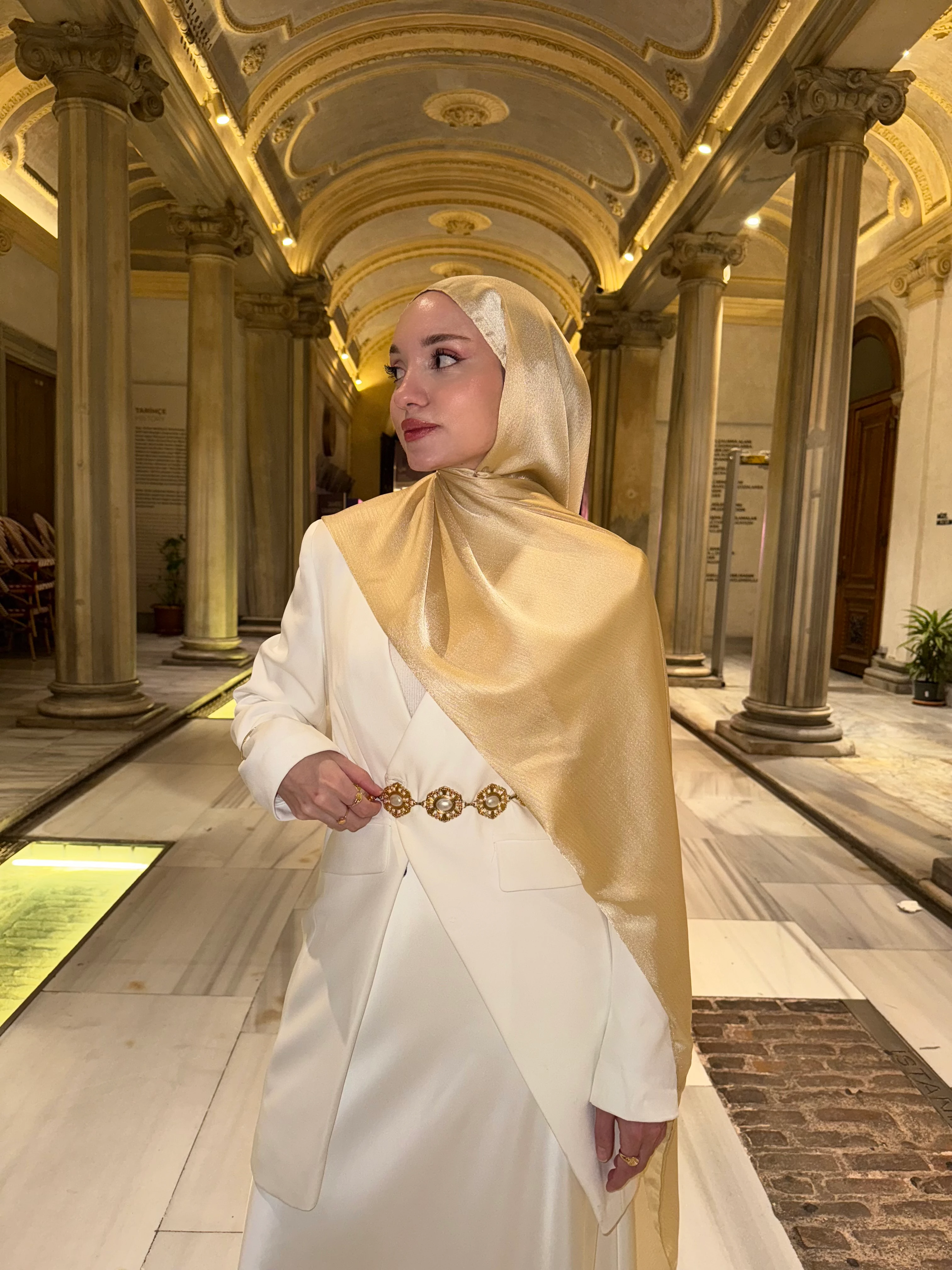 Love shine şal - Gold