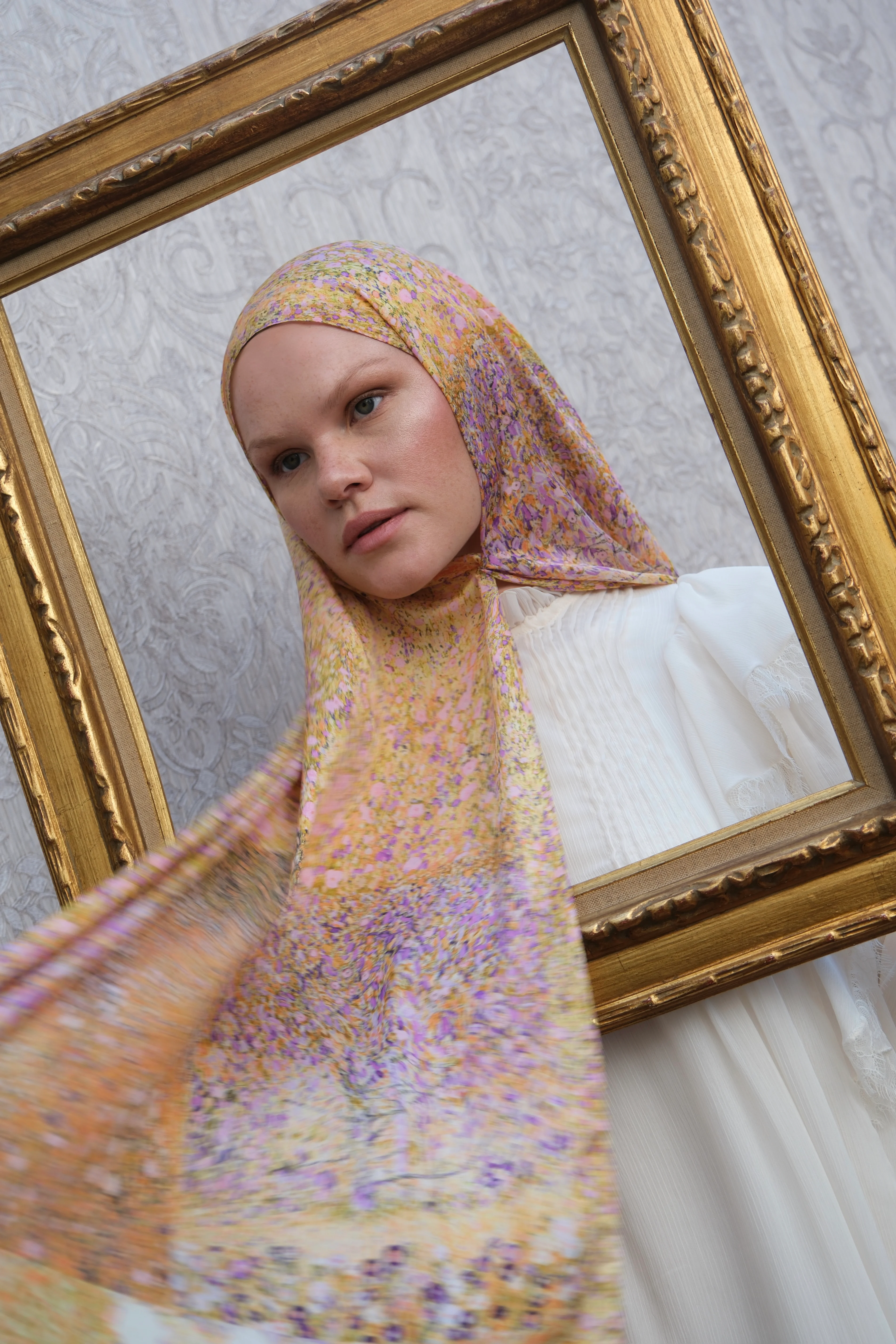 Farm Garden Silk Art Sarı