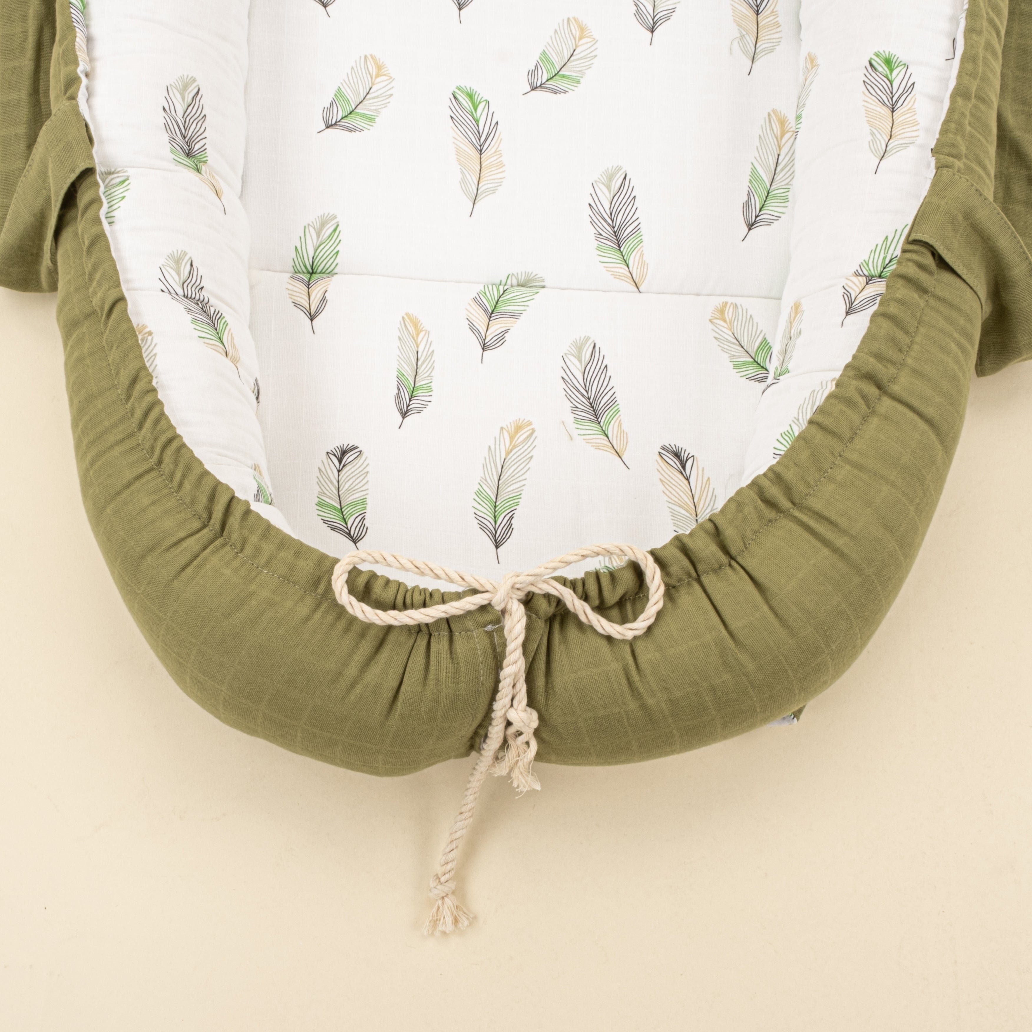 Babynest ve Yastık - Çift Taraflı - Koyu Fıstık Yeşili Muslin - Yeşil Tüy