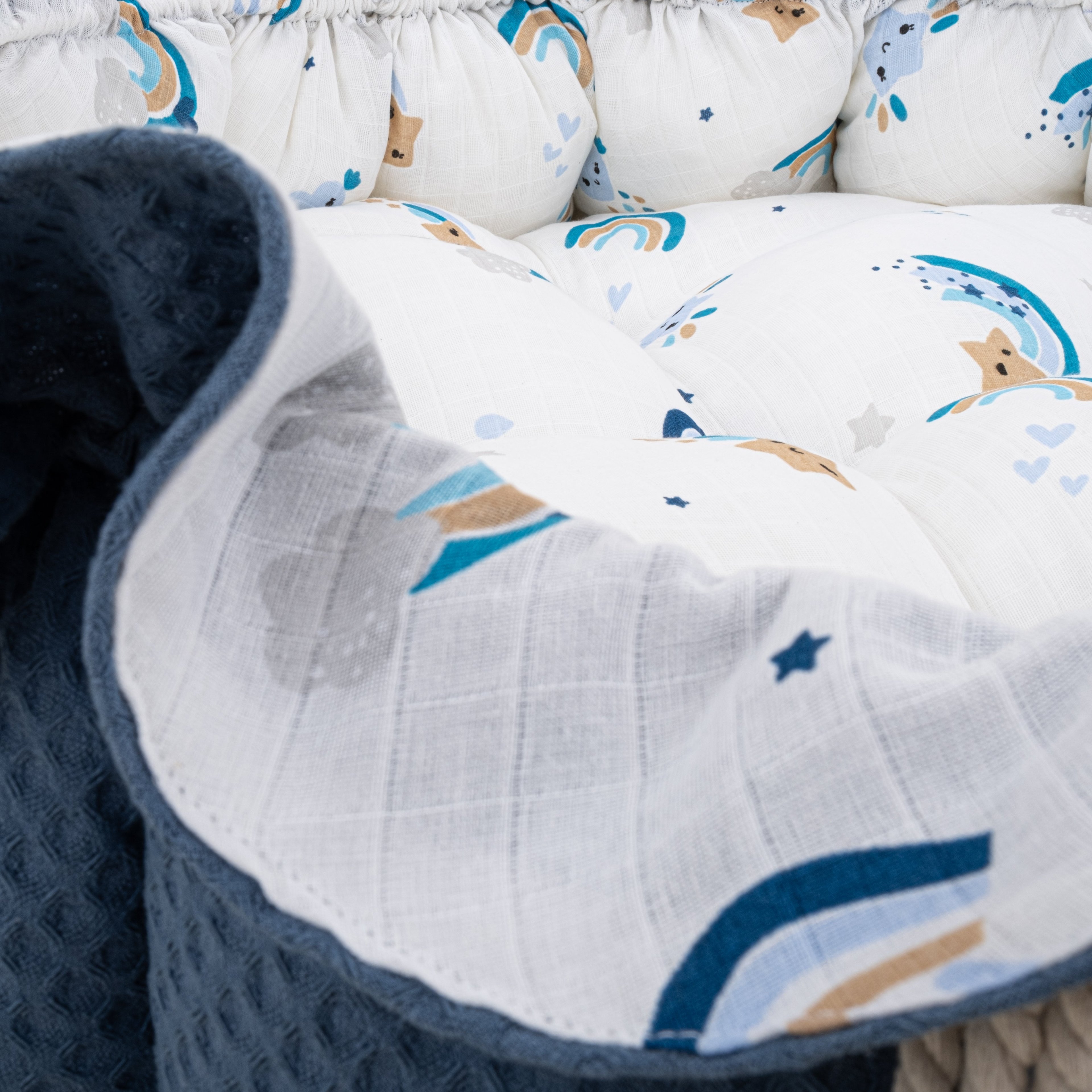 Yuvarlak Babynest - Çift Taraflı - İndigo Petek - Mavi Gökkuşağı