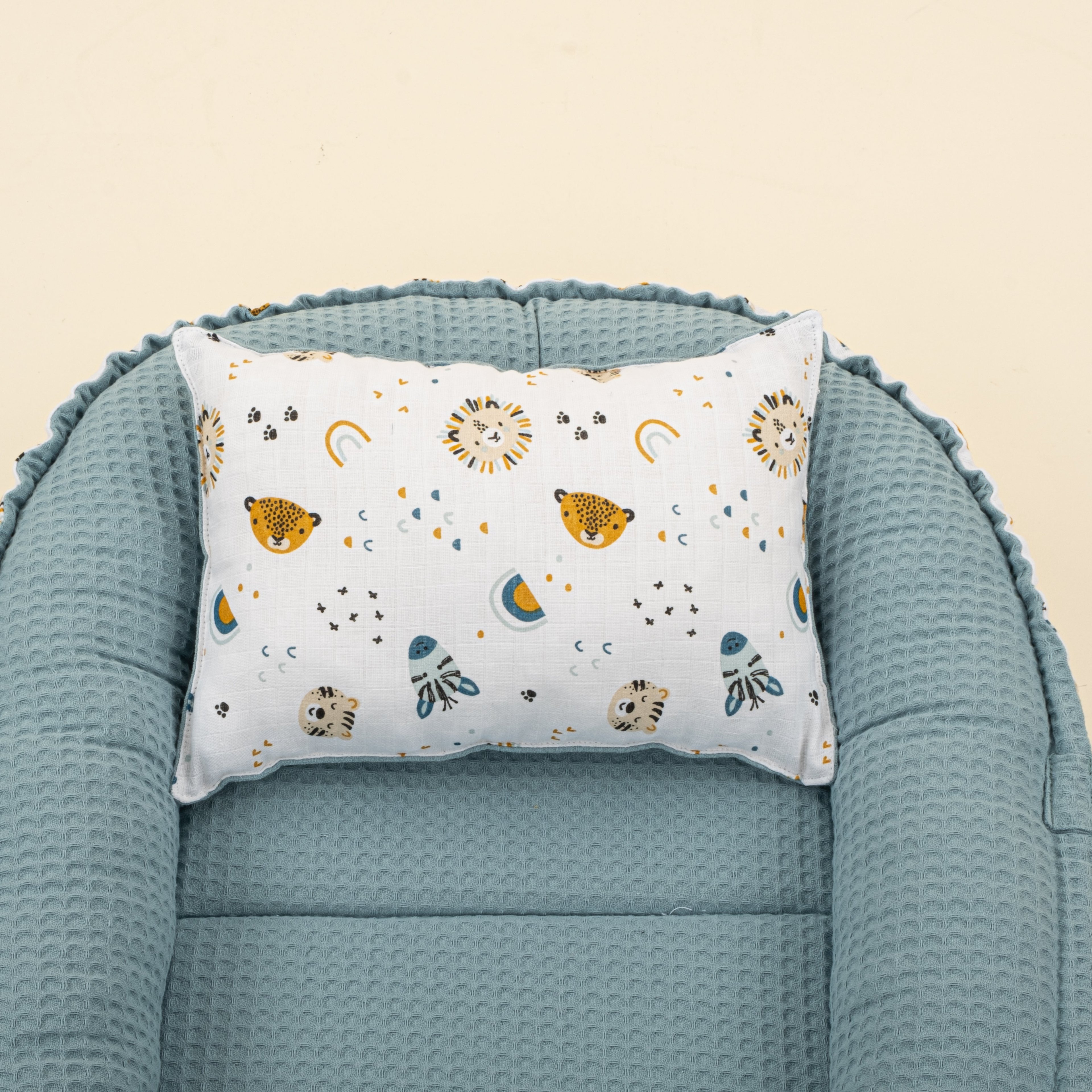 Babynest ve Yastık - Çift Taraflı - Petrol Mavisi Petek - Zoo