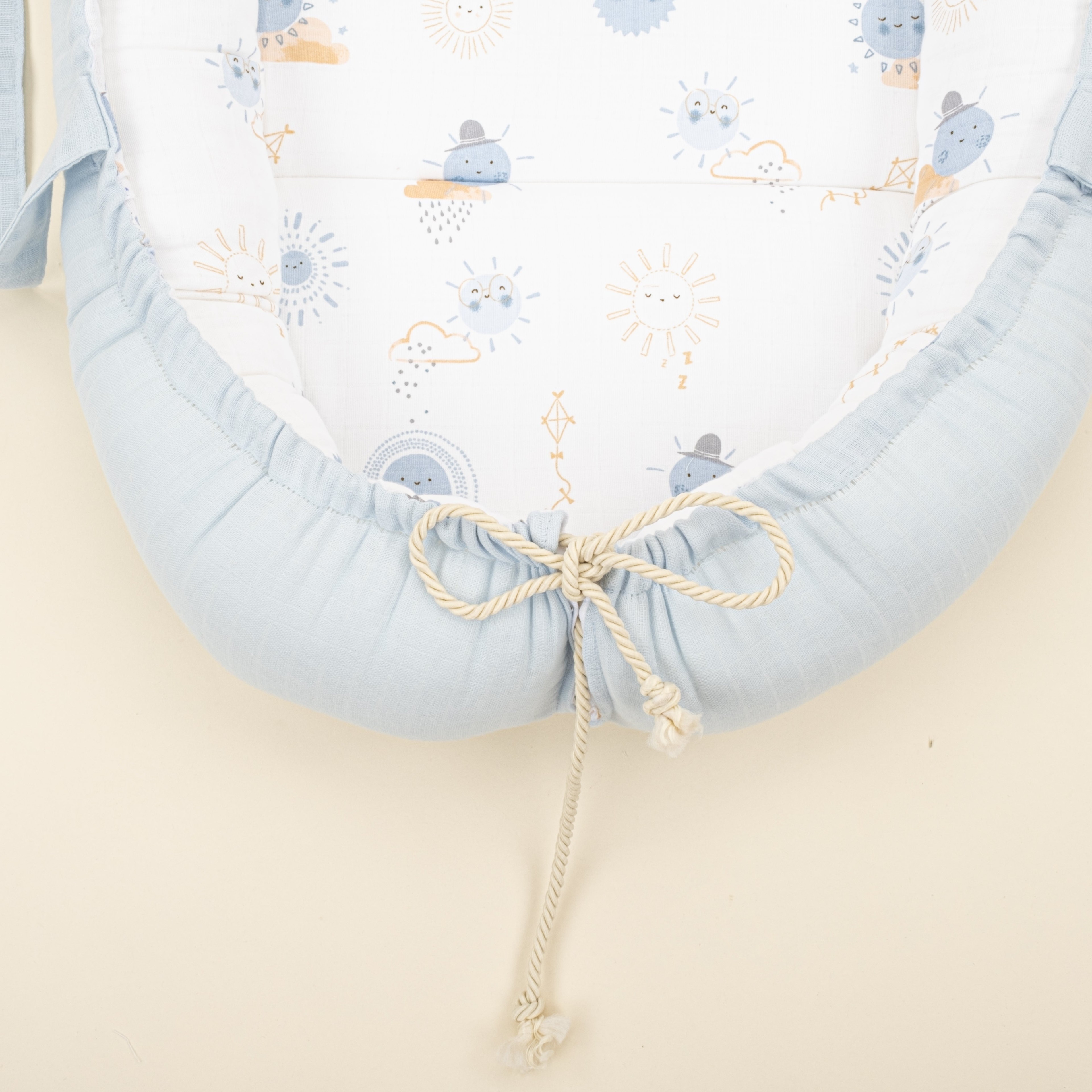 Babynest ve Yastık - Çift Taraflı - Bebe Mavi Muslin - Mavi Güneş
