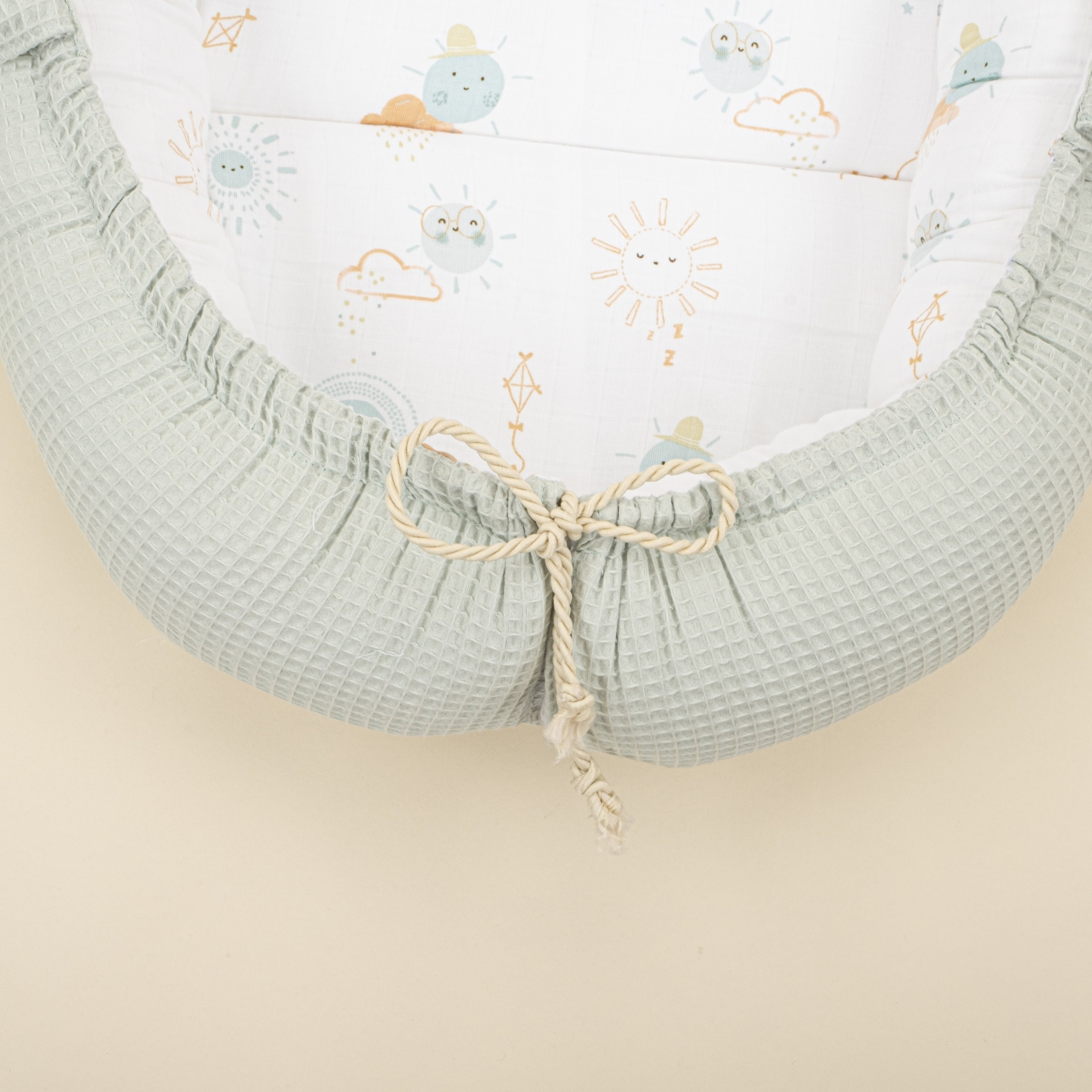 Babynest ve Yastık - Çift Taraflı - Açık Yeşil Petek - Su Yeşili Güneş