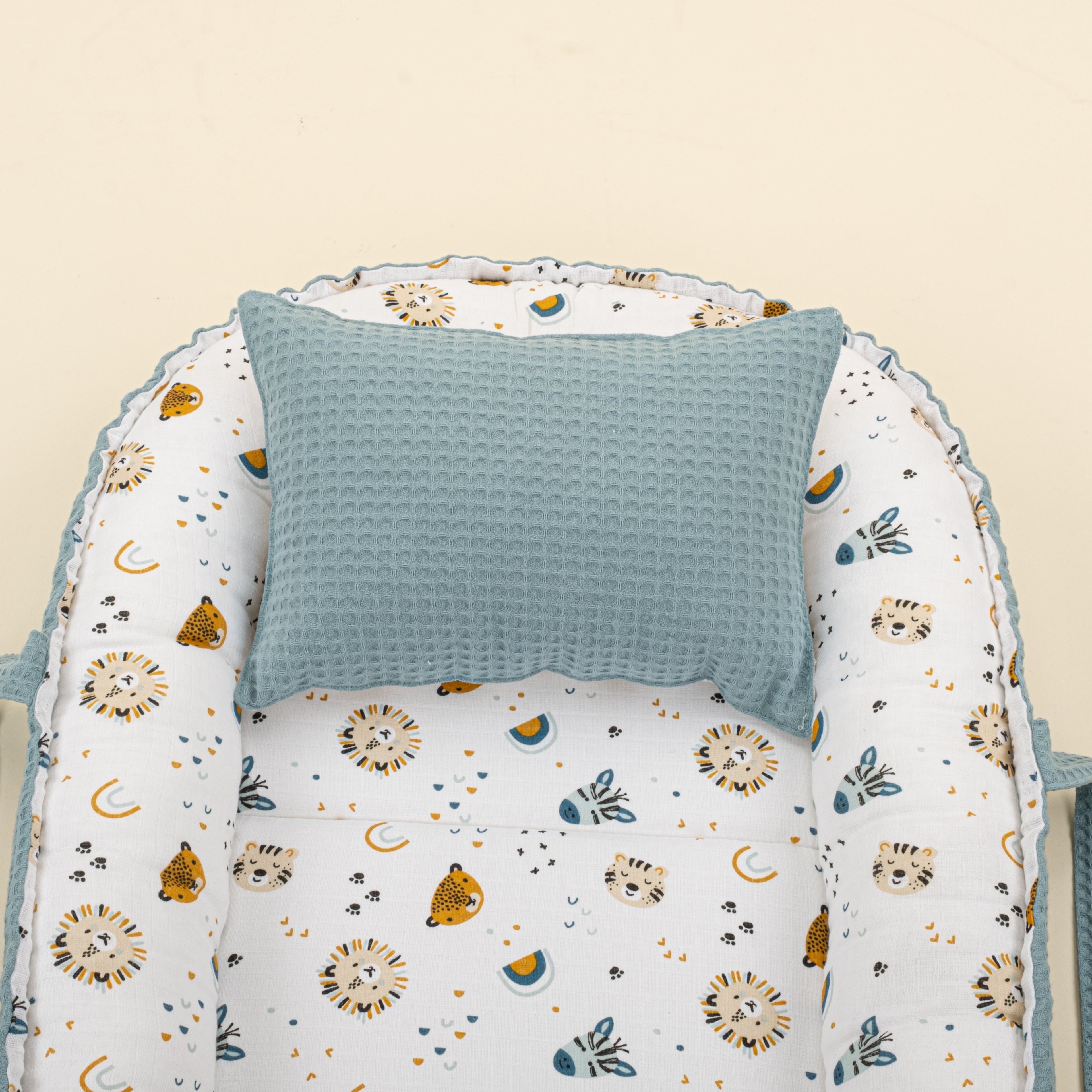 Babynest ve Yastık - Çift Taraflı - Petrol Mavisi Petek - Zoo