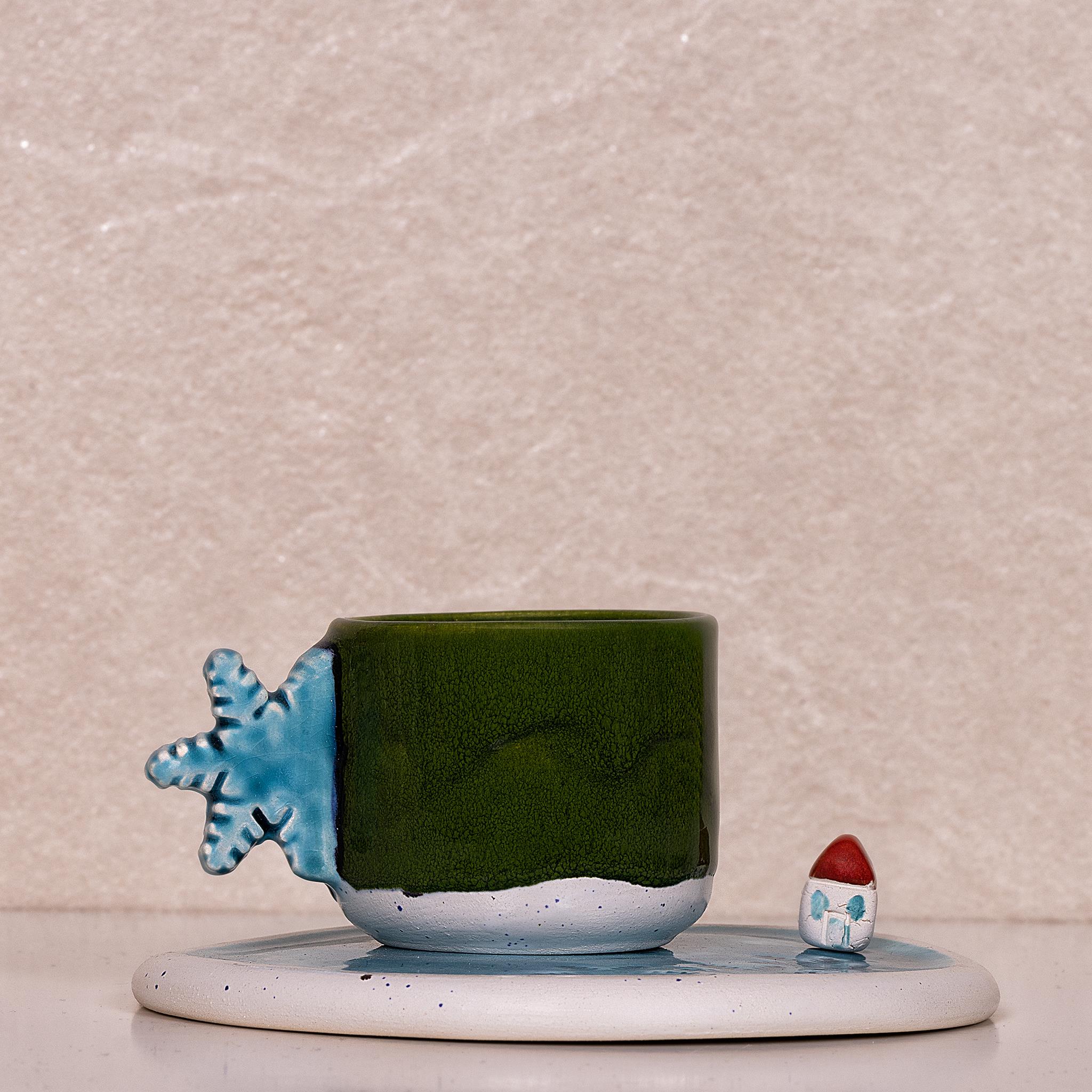Kar Tanesi Kulplu Yeşil Duble Fincan Duble Fincan - Seramik - El Yapımı