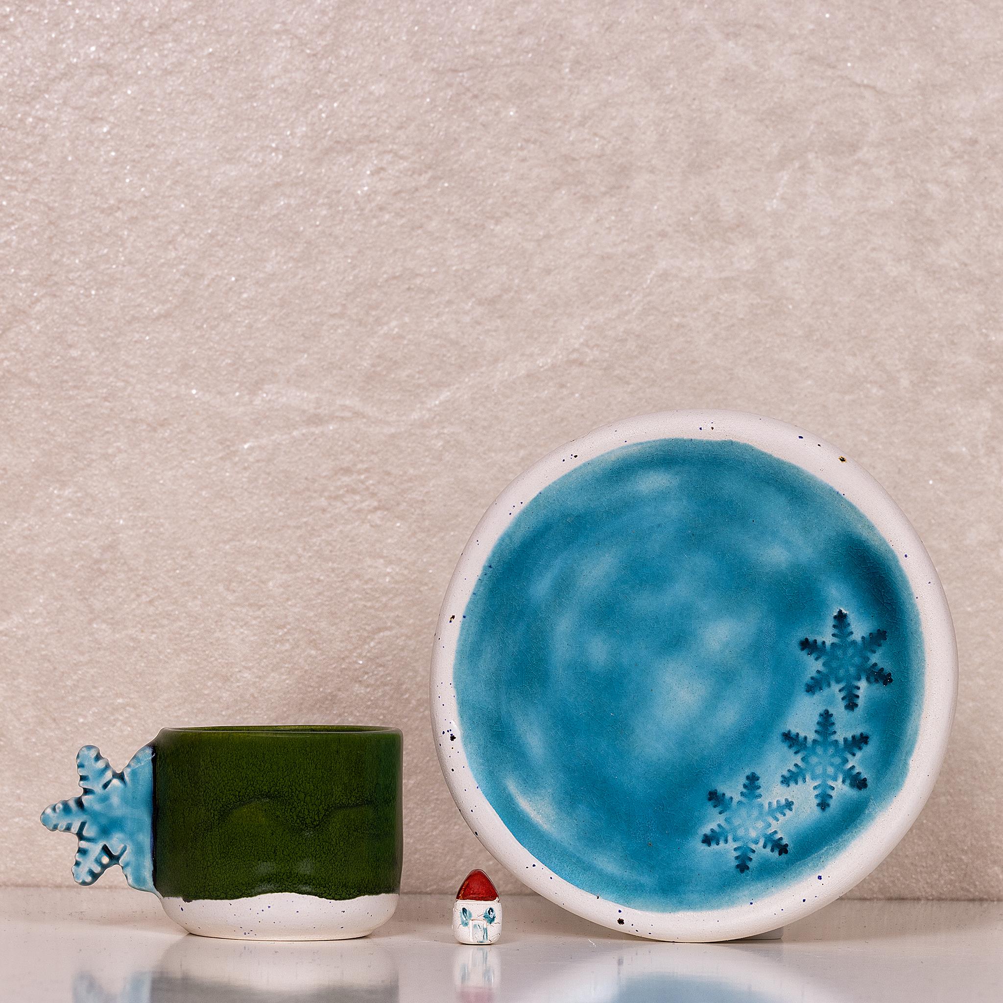 Kar Tanesi Kulplu Yeşil Duble Fincan Duble Fincan - Seramik - El Yapımı