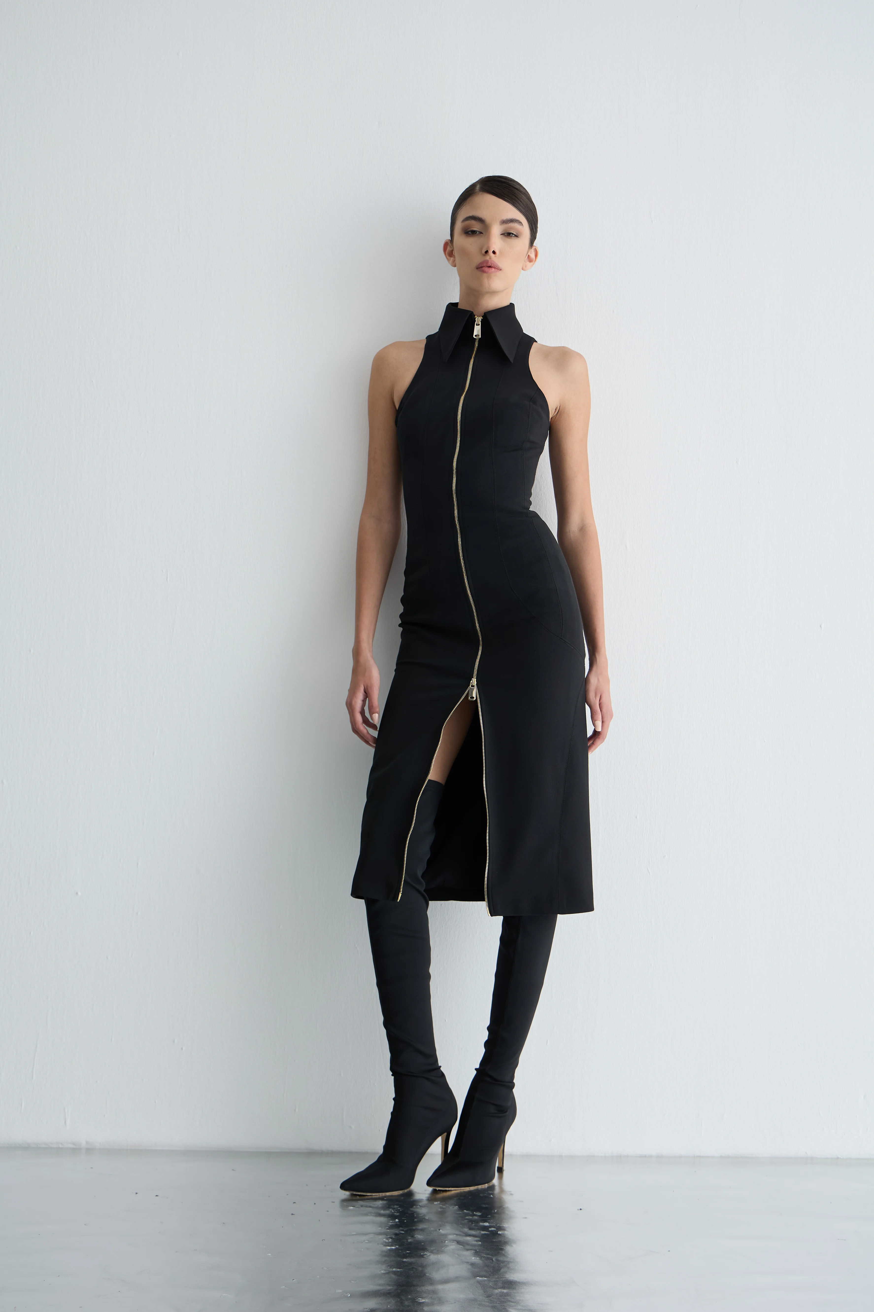 Girik Kol Fermuarlı Midi Elbise