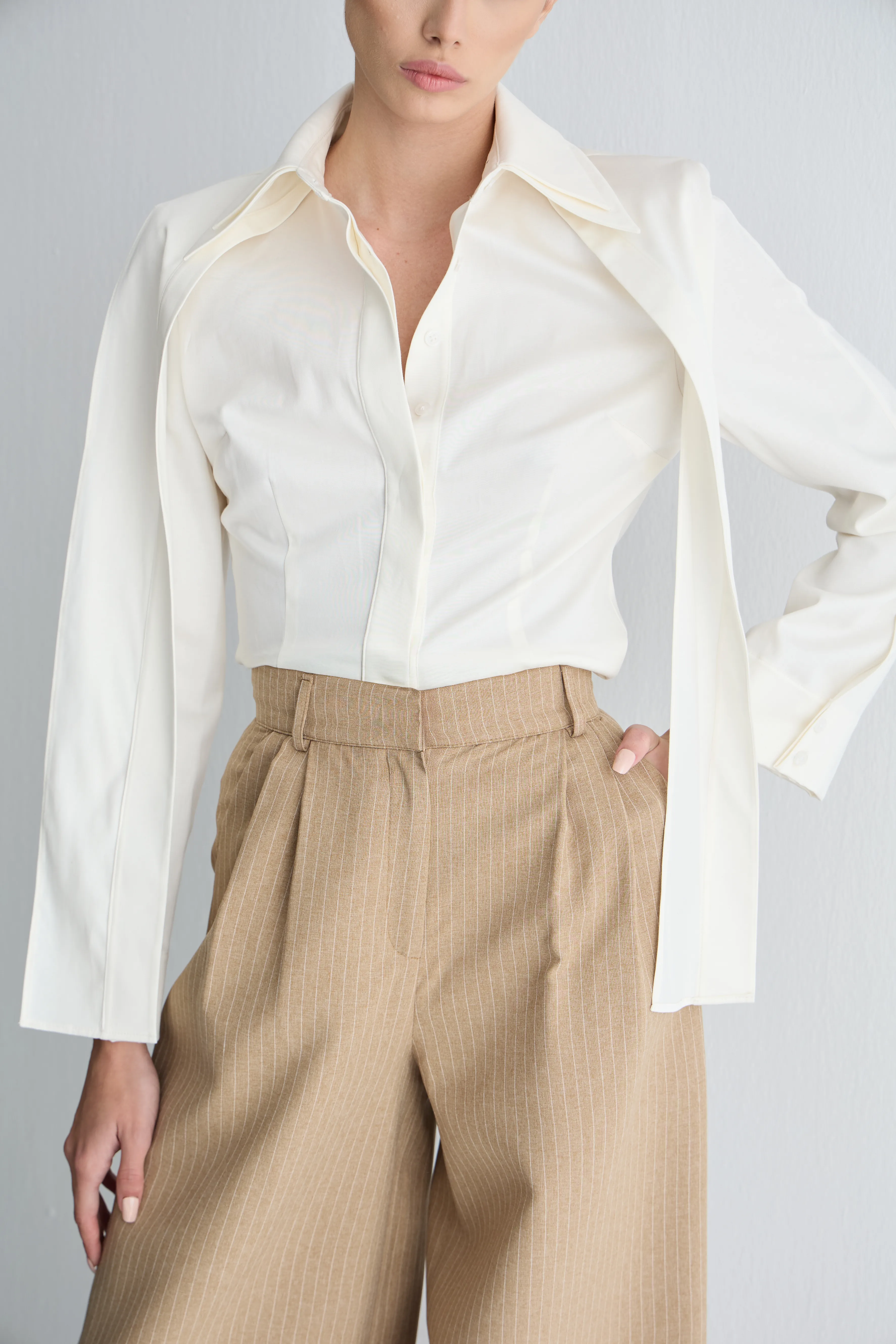 Şal Detaylı Gömlek