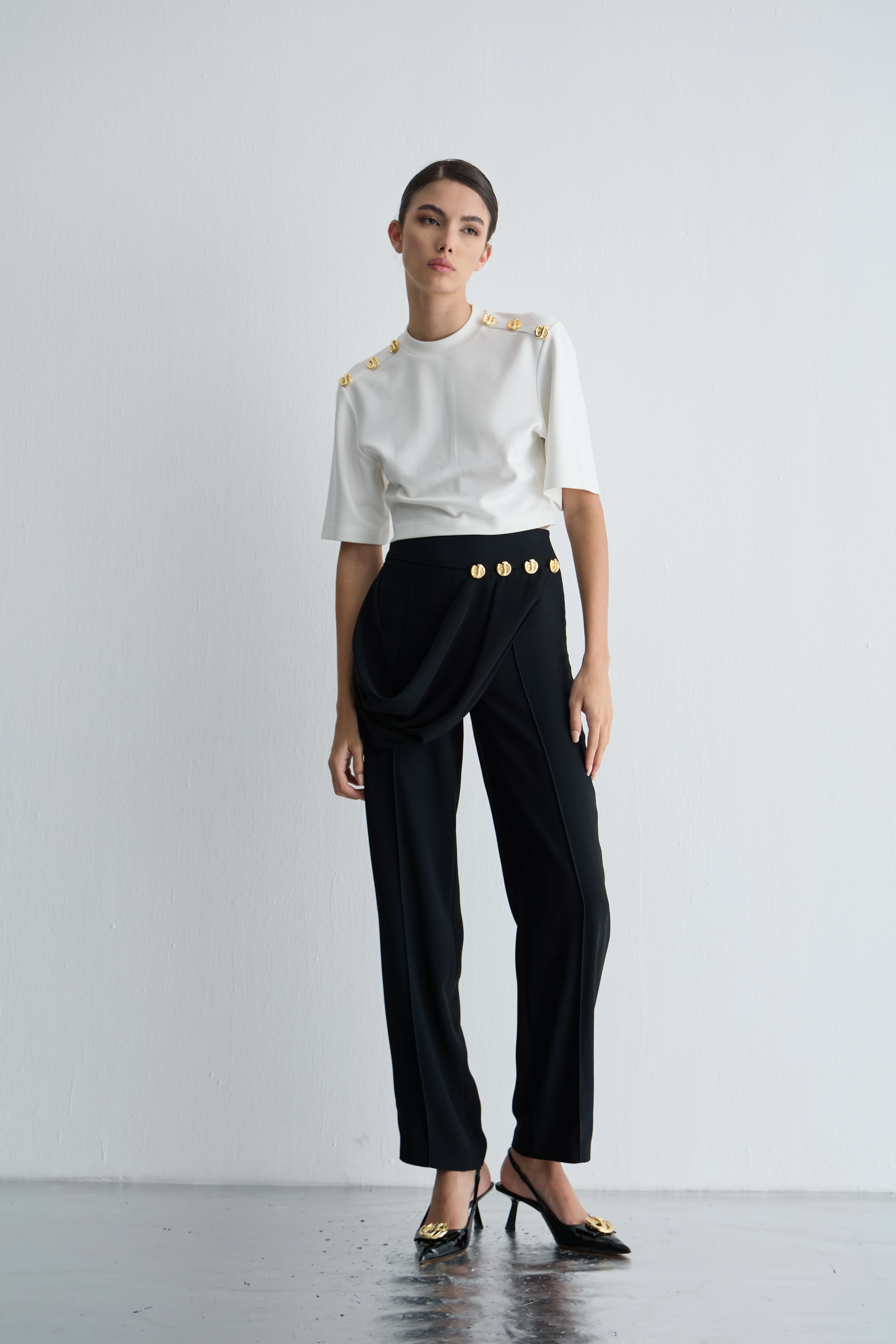 Önü şal detaylı pantolon