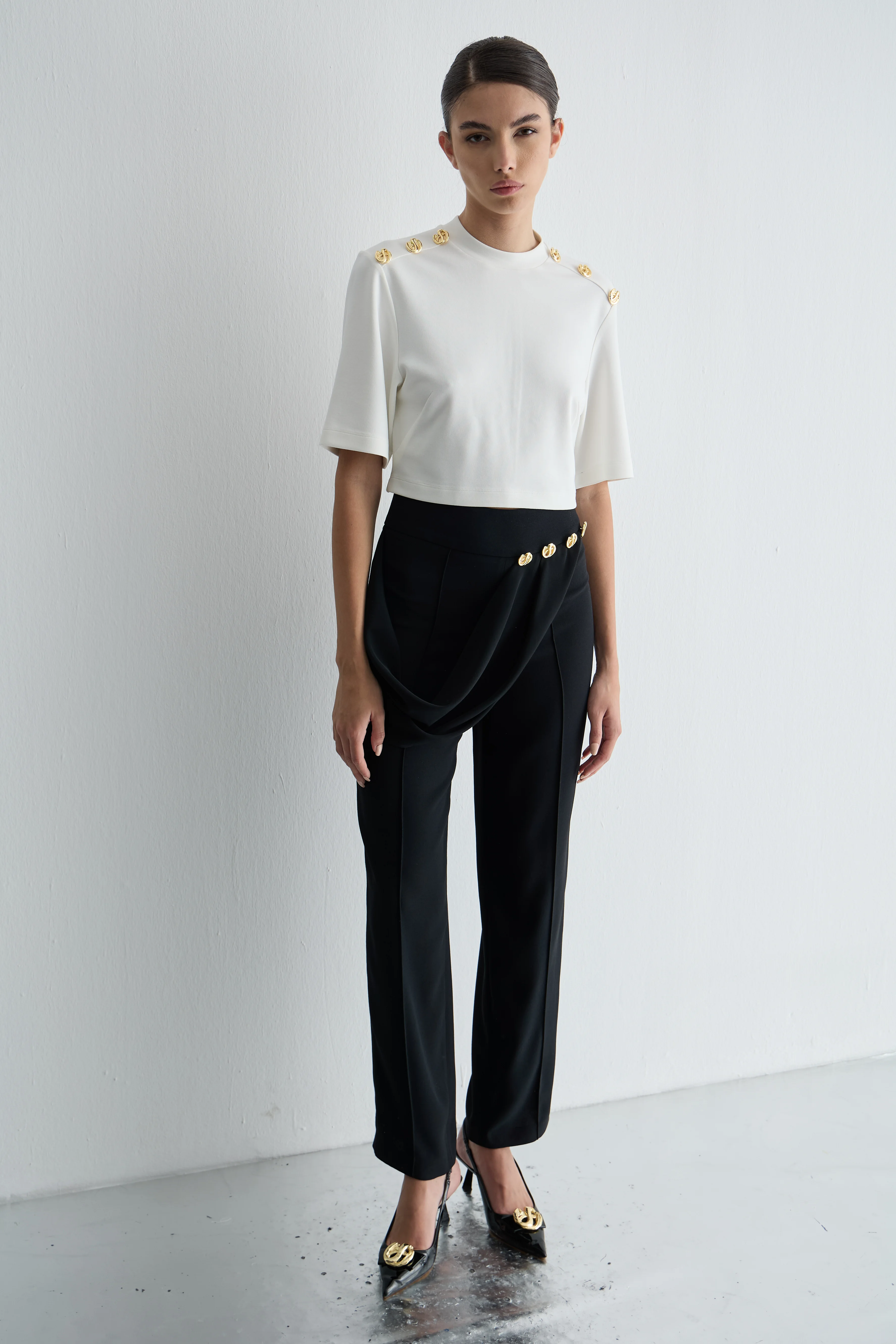 Önü şal detaylı pantolon