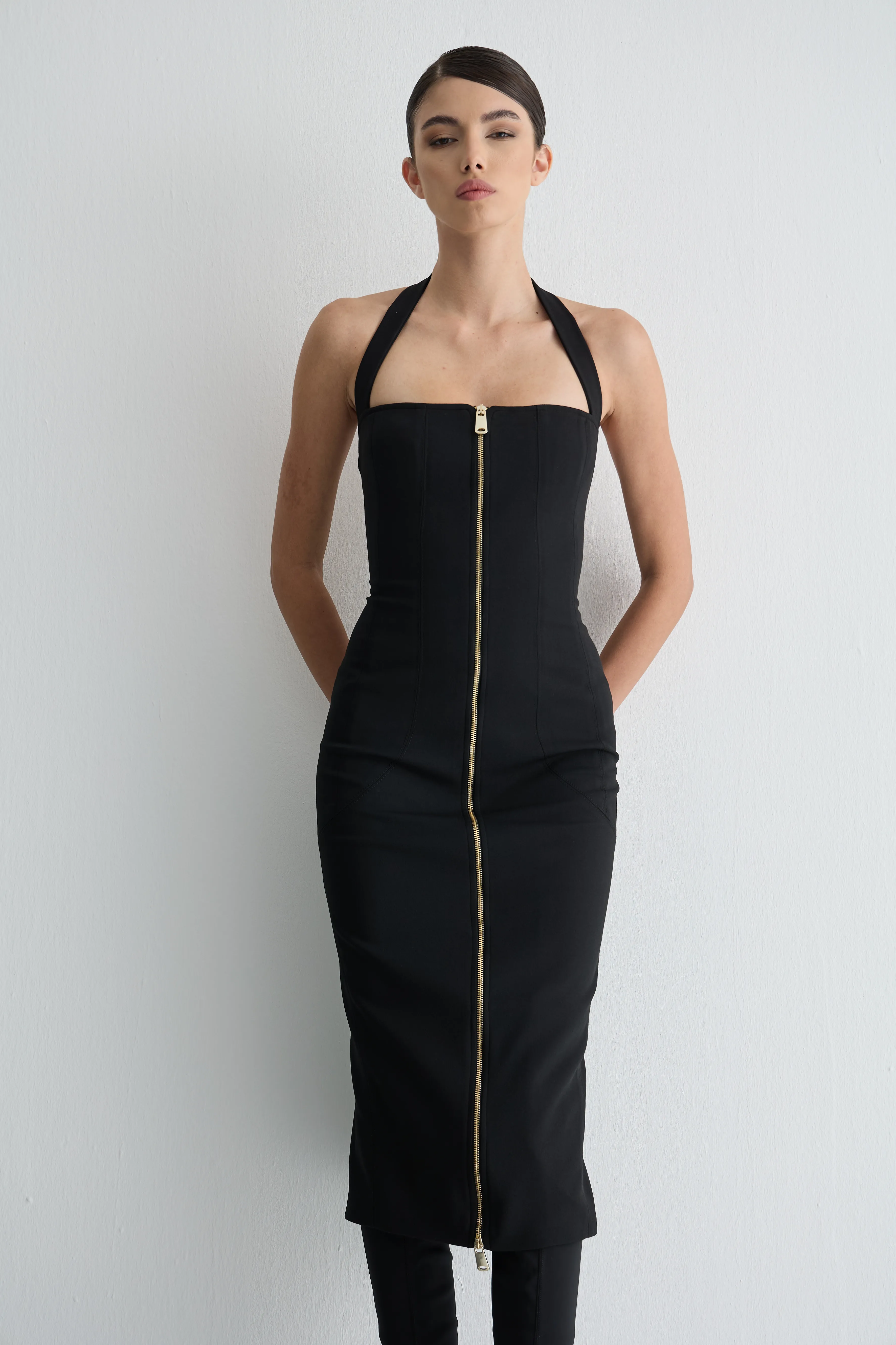 Straplez Fermuarlı Midi Elbise