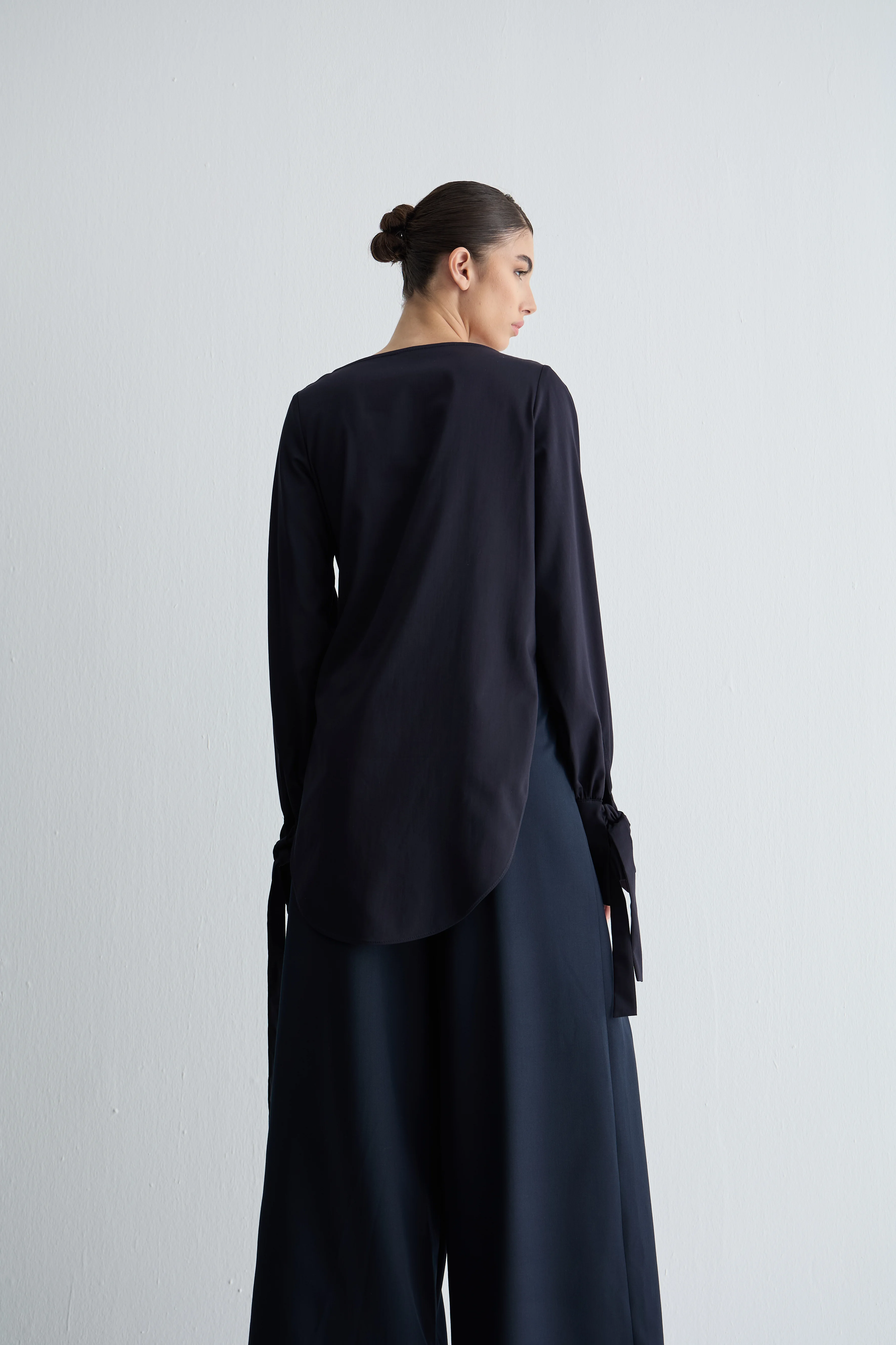 Lacivert Kruvaze Arkası Uzun Gömlek