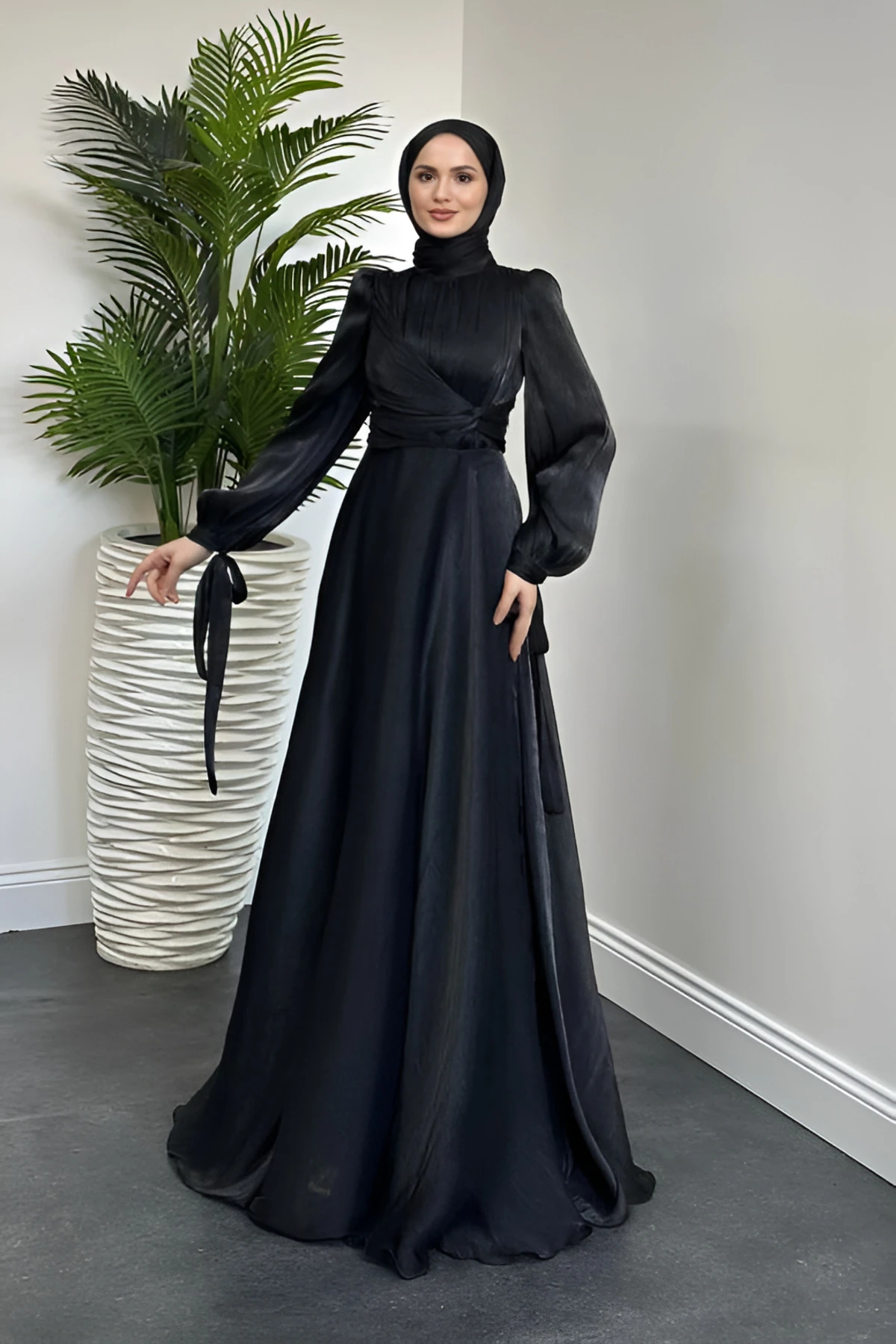 Kol Bağlamalı Organze Abiye