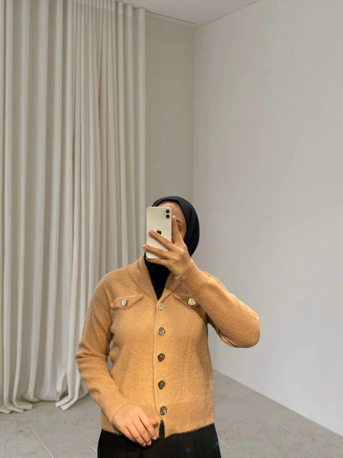 İrem Düğmeli Hırka