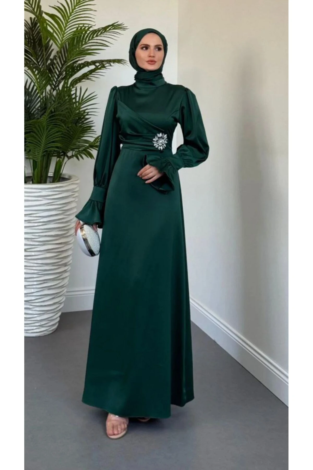 Yandan Taşlı Abiye