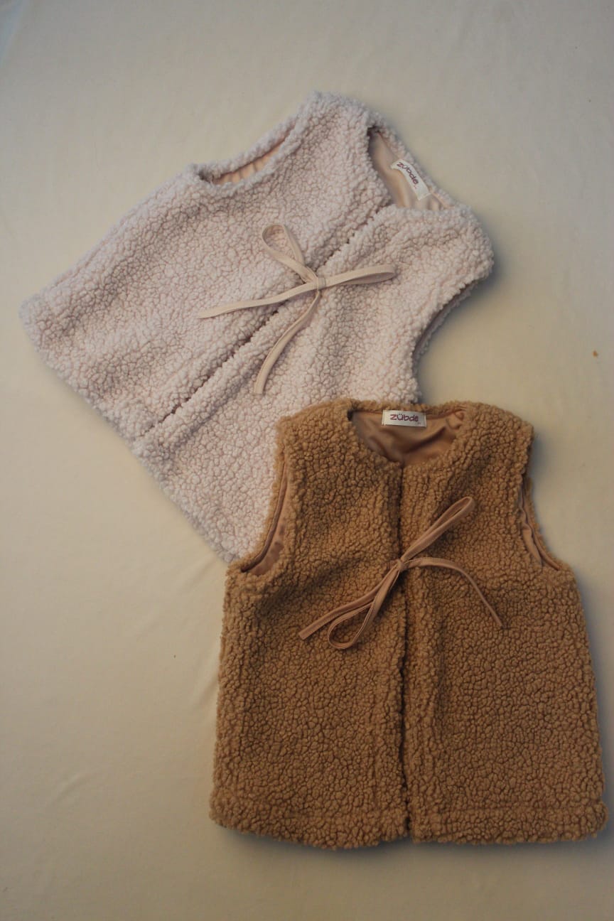 Peluş Önü Bağlamalı Yelek