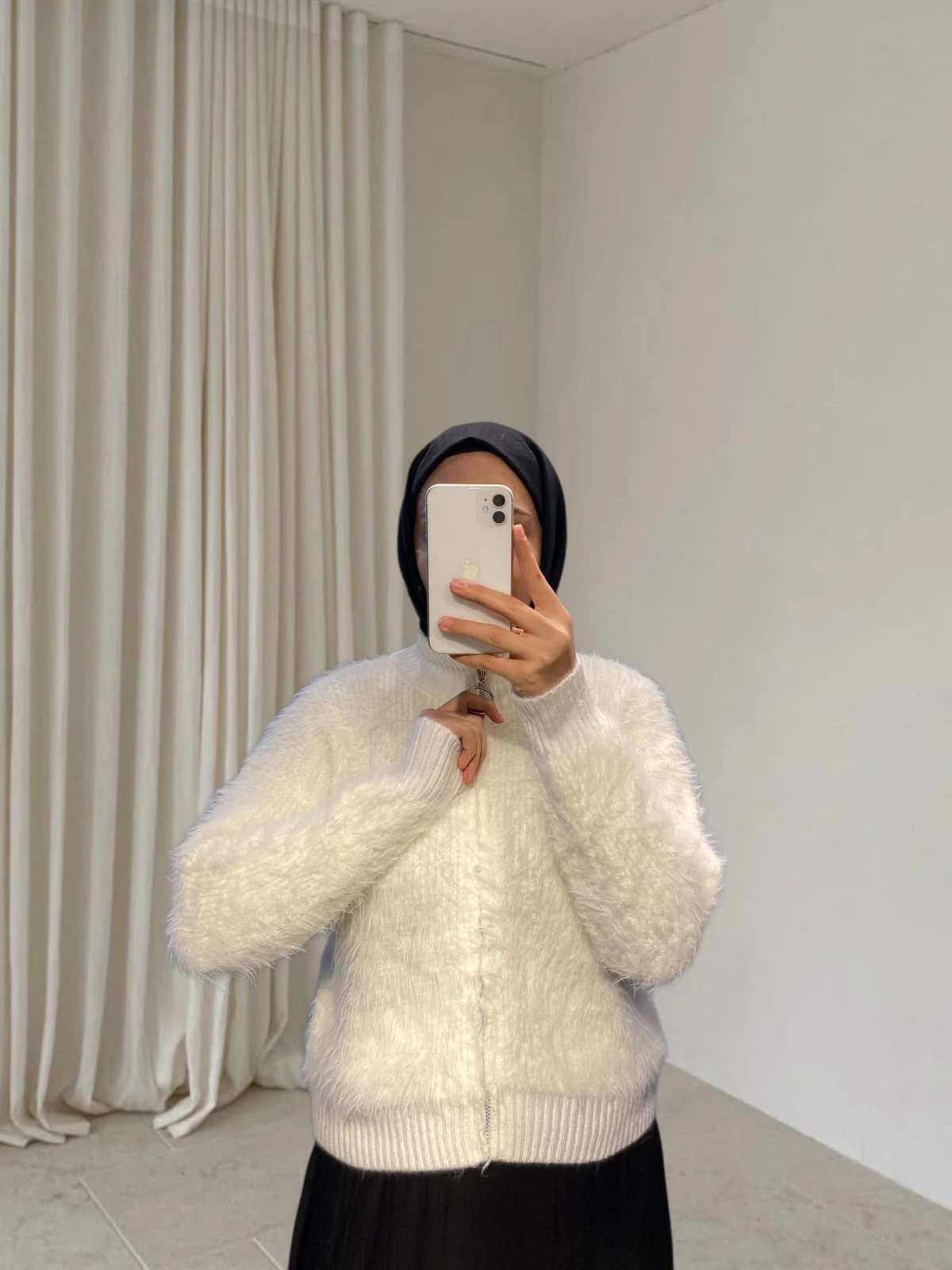 Beste Fermuarlı Peluş Hırka