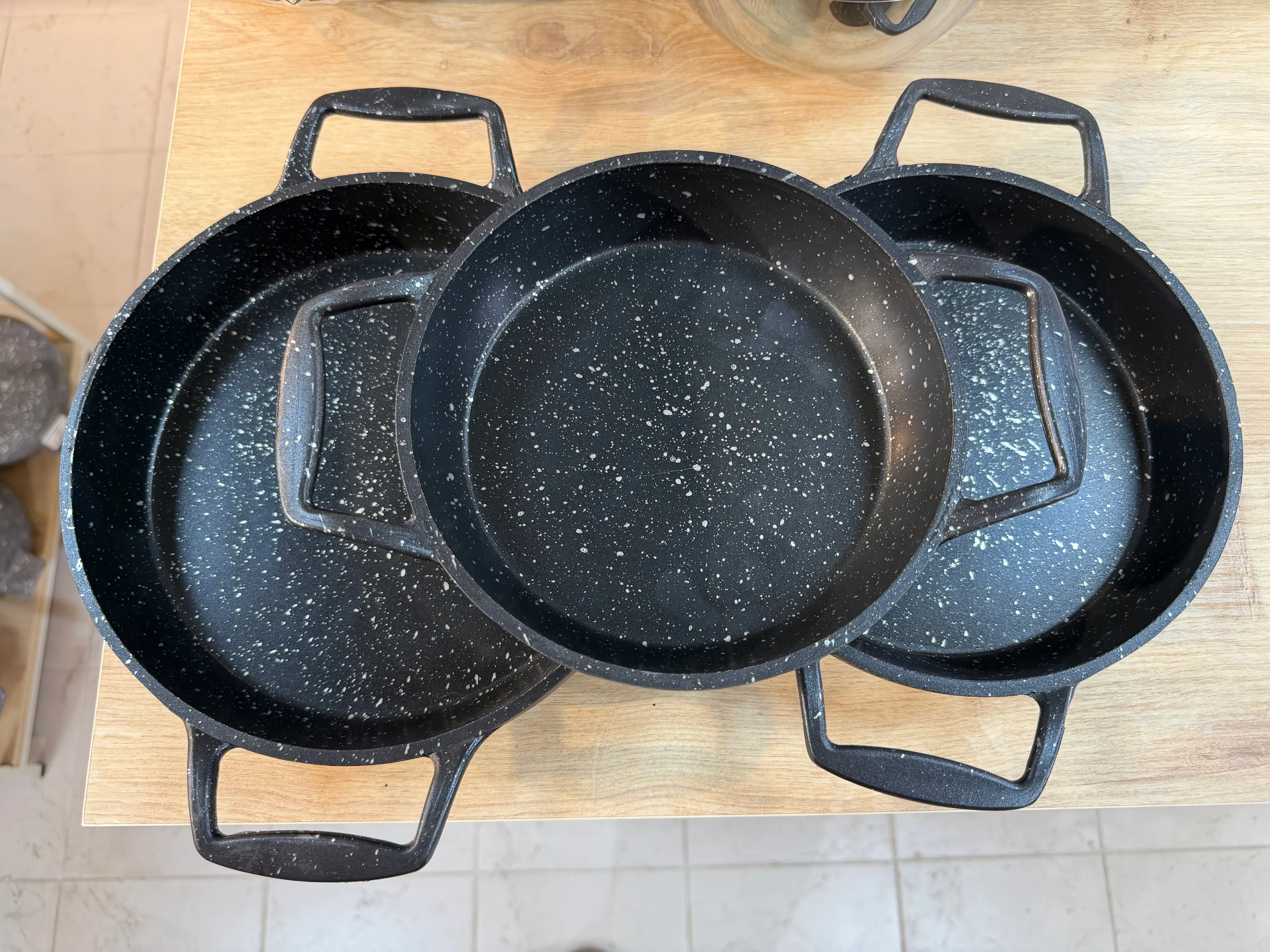 3 lü GRANİT DÖKÜM SAHAN SETİ