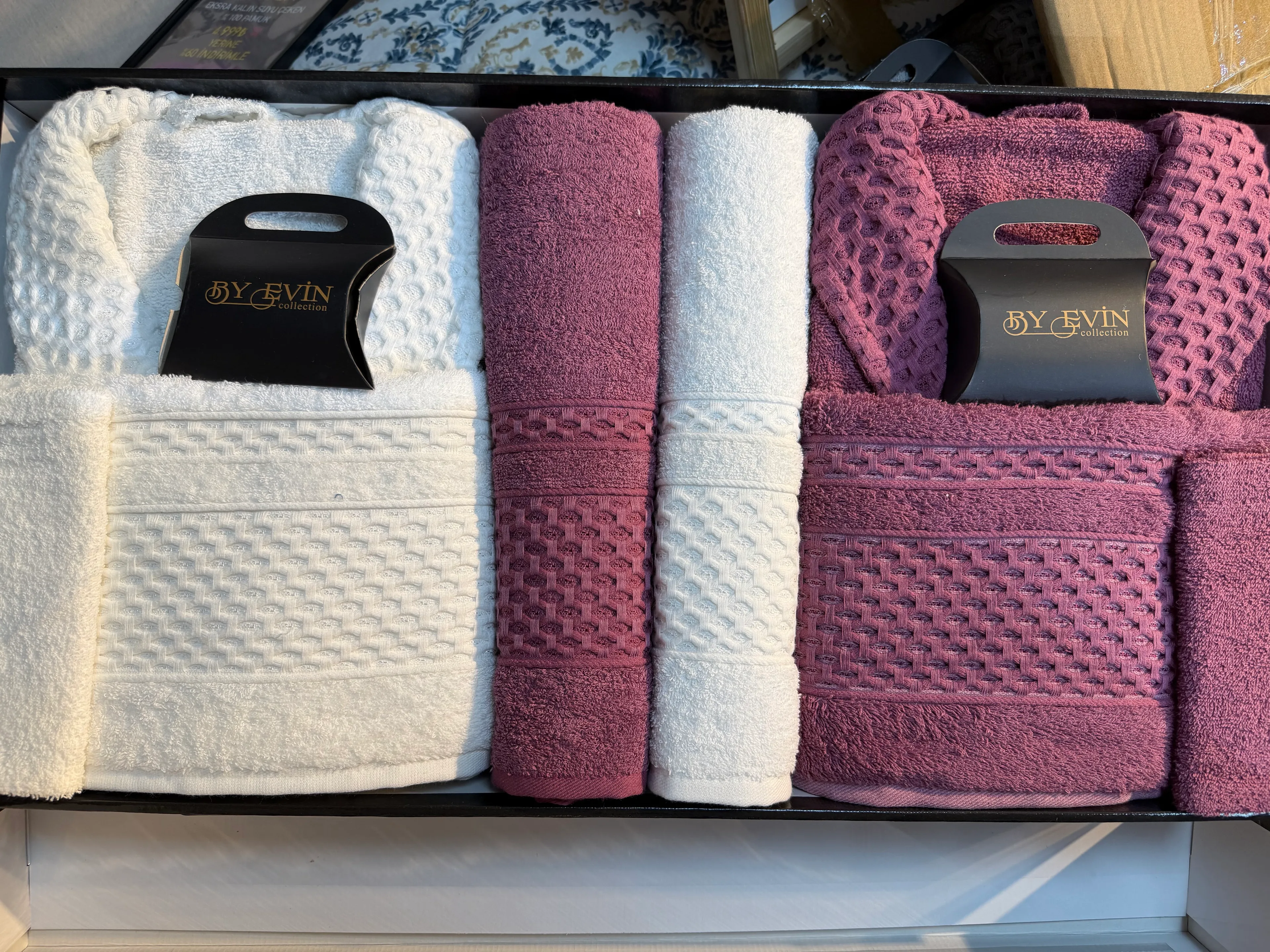 BORNOZ SETİ 10 PARÇA AİLE SETİ / MÜRDÜM KREM