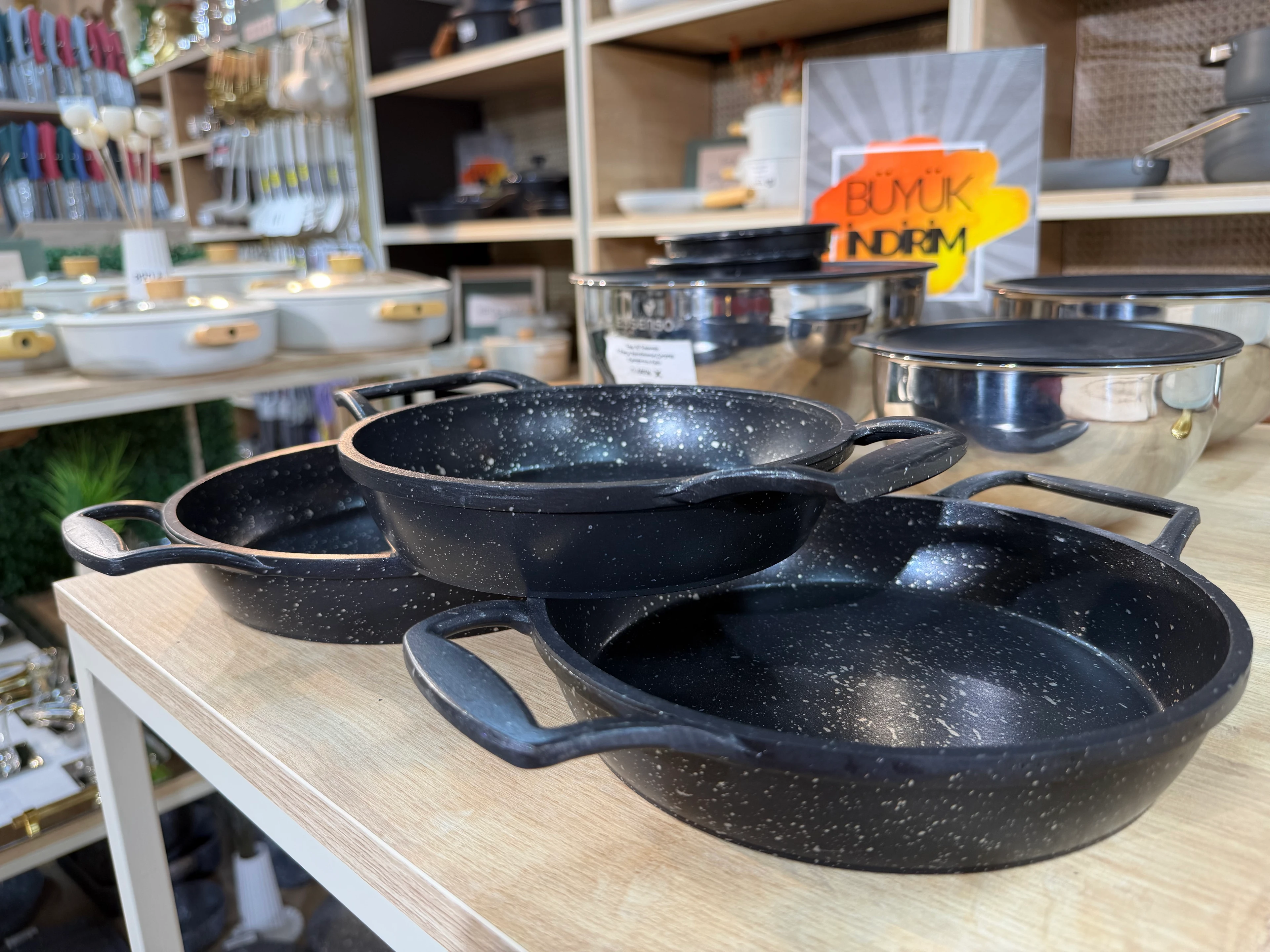 3 lü GRANİT DÖKÜM SAHAN SETİ