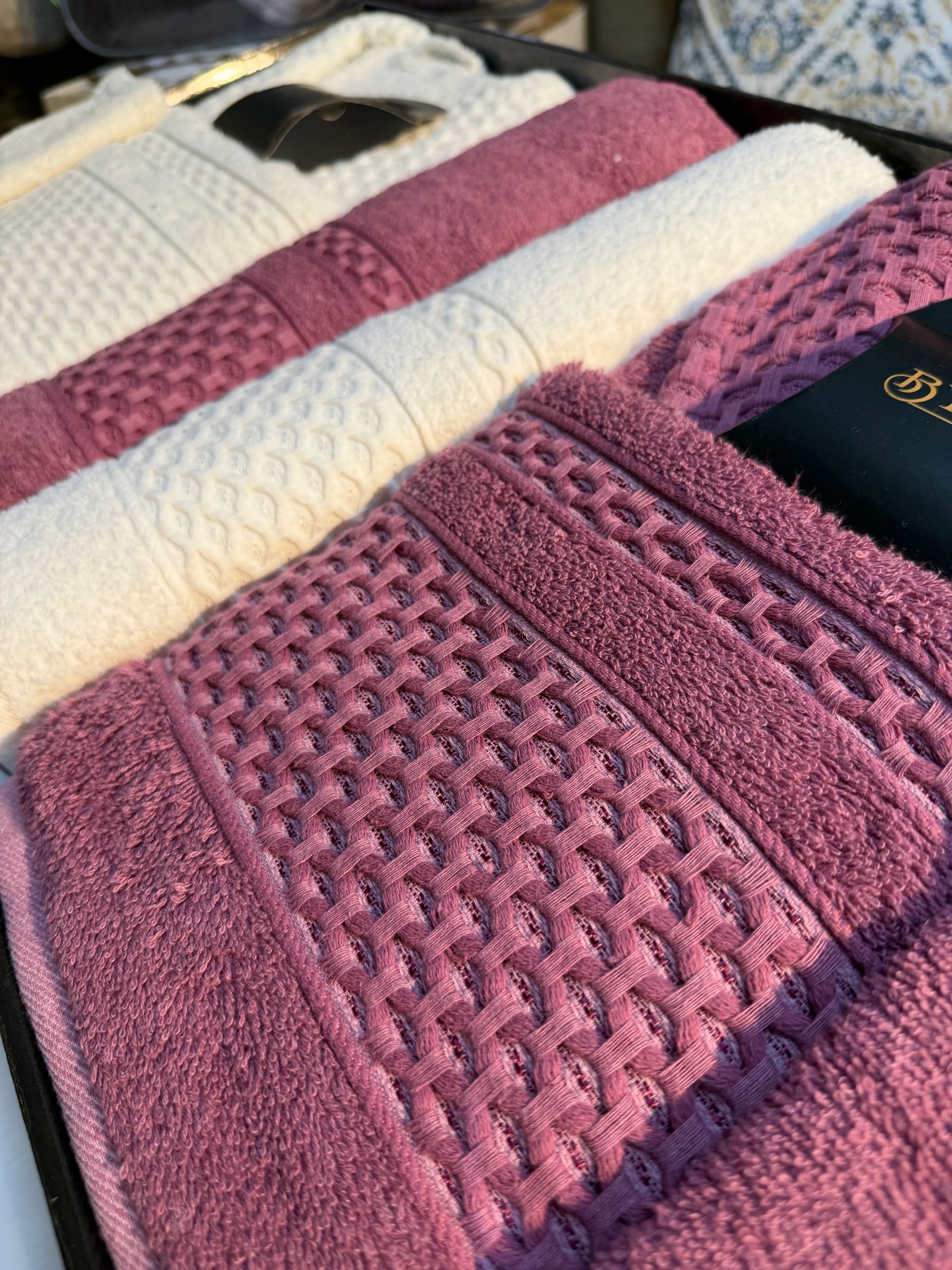 BORNOZ SETİ 10 PARÇA AİLE SETİ / MÜRDÜM KREM