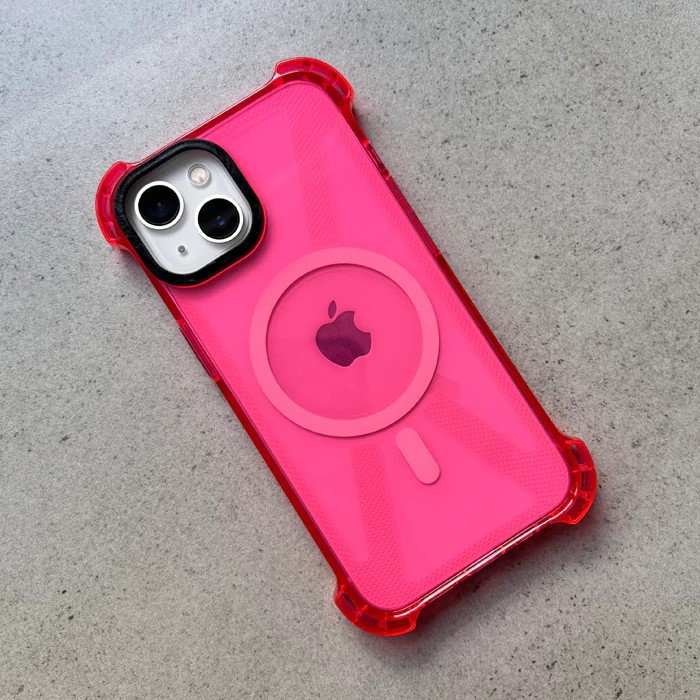 Köşeli MAGSAFE Kılıf